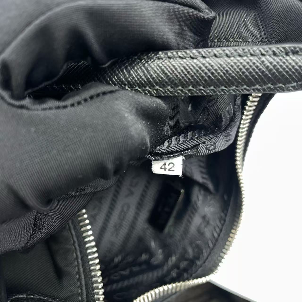 Prada - Hobo Re-Edition 2005 - Polyamide - Black - (small)