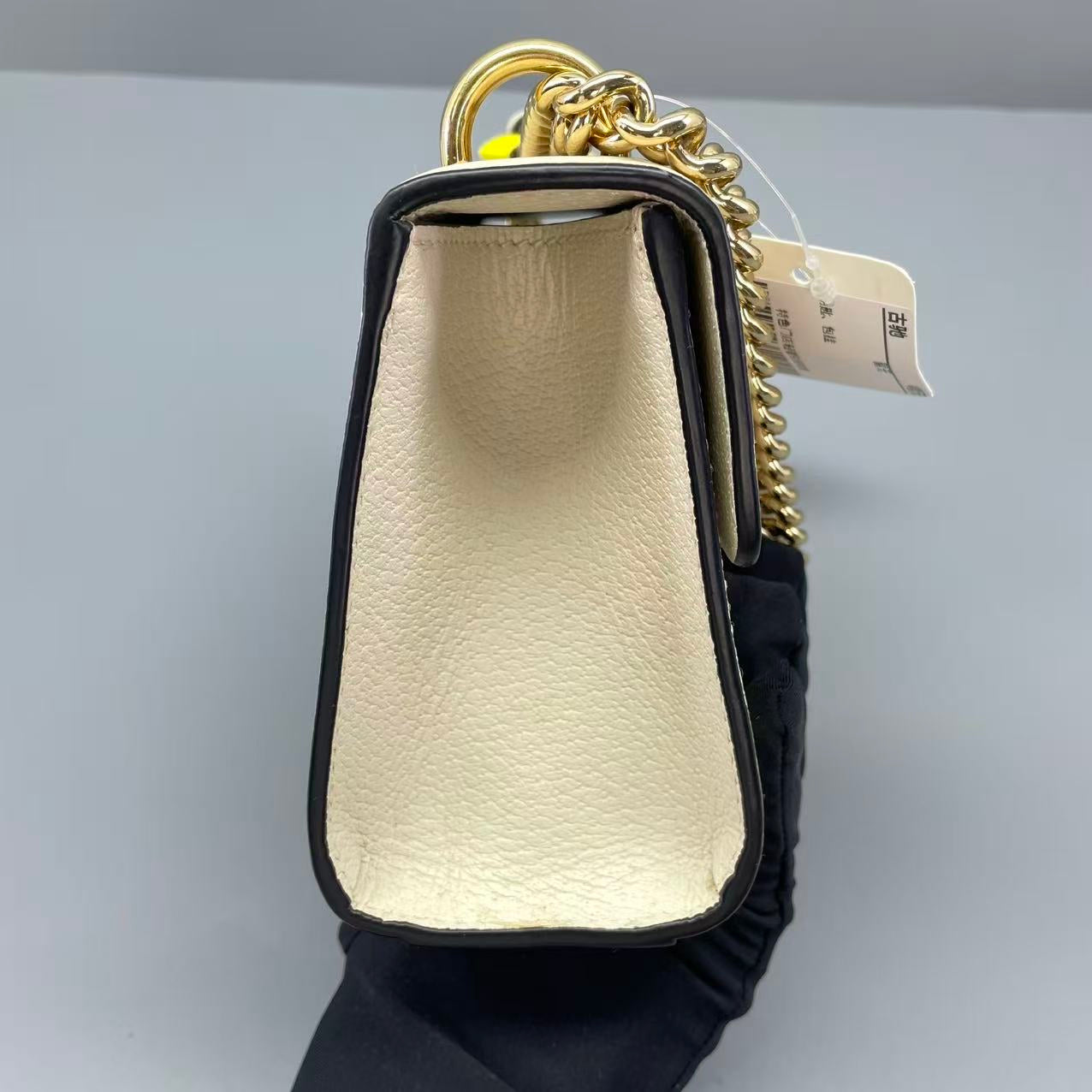 Gucci - Padlock Mini Shoulder Bag with Bee and Star Motif - Grained leather - White - (mini)