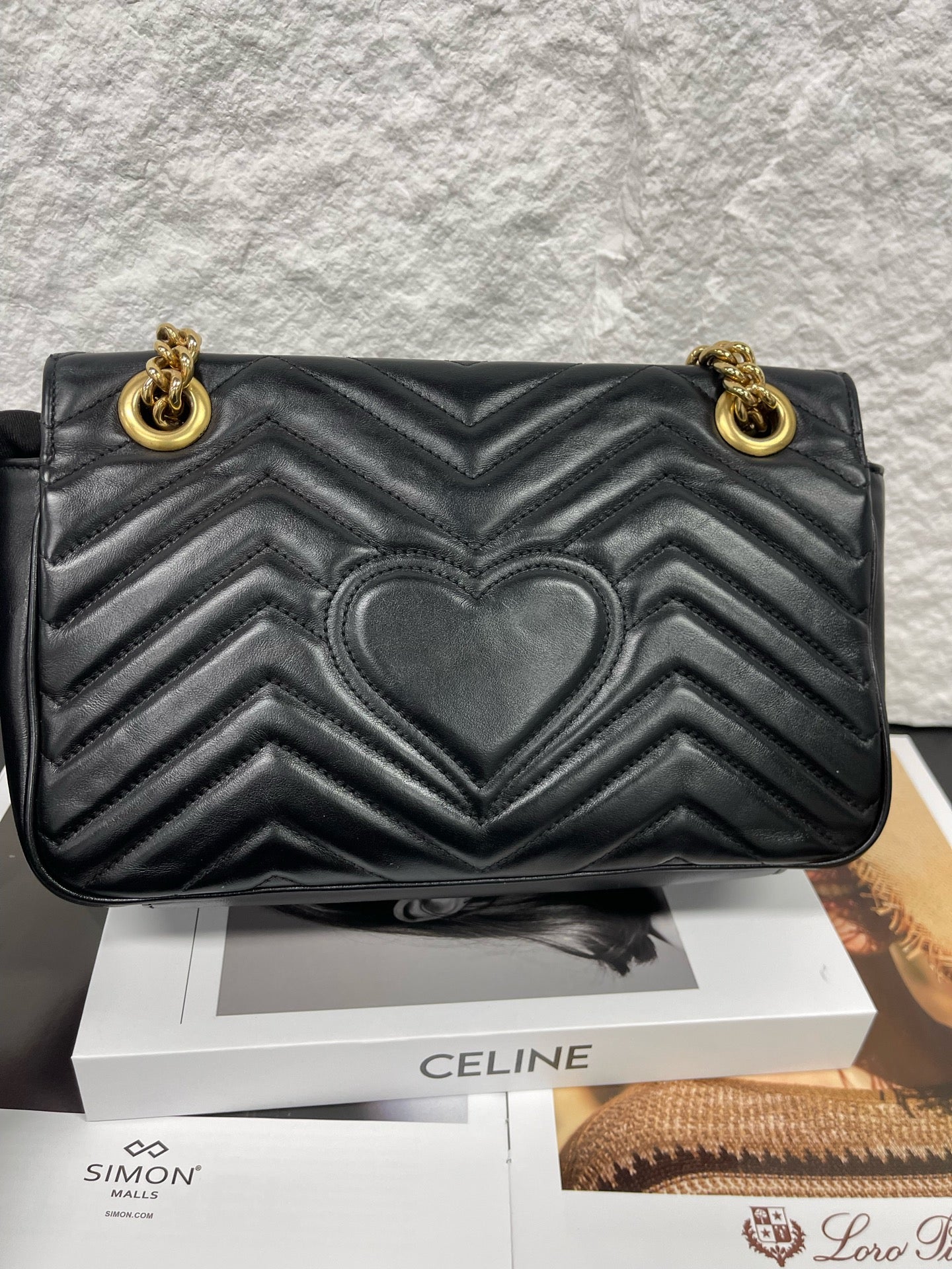Gucci - Marmont Matelassé Shoulder Bag - Leather - Black - (medium)