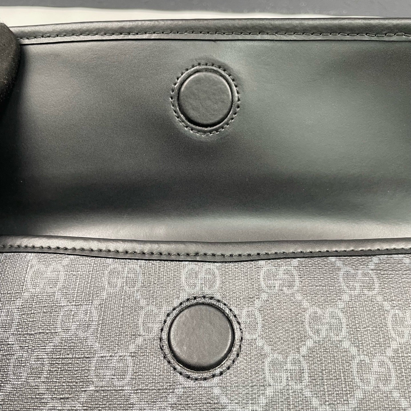 Gucci - GG Supreme Belt Bag - Coated canvas with leather trim - Black - (small)