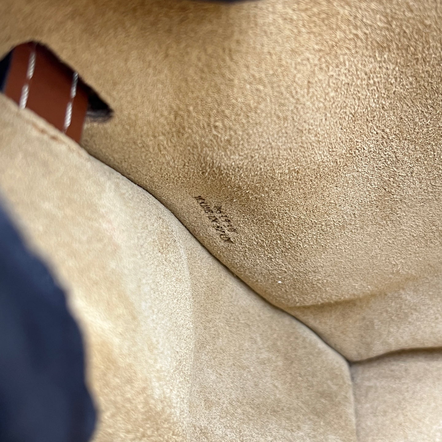 Loewe - Gate Handbag - Grained calfskin leather with smooth calfskin trim - Caramel - (Medium)