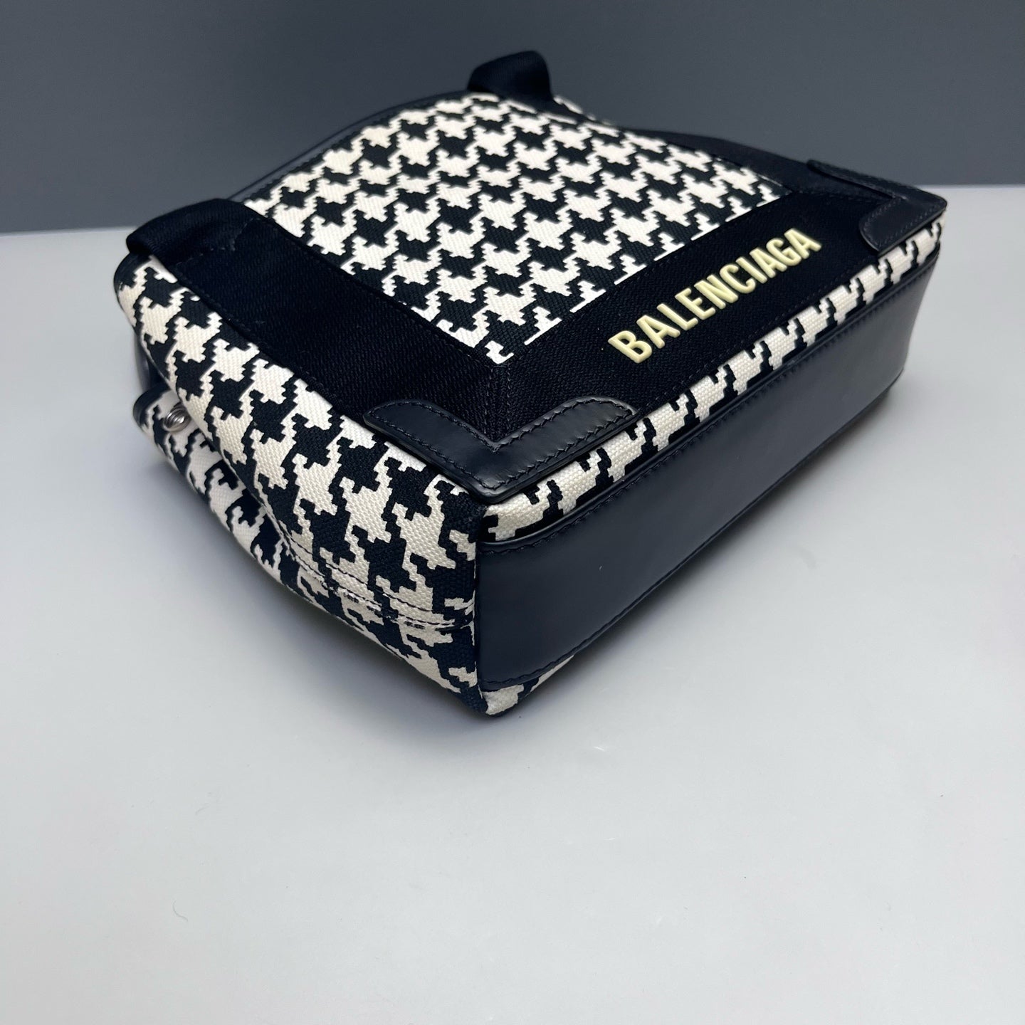 Balenciaga - Houndstooth Canvas Tote Crossbody Bag - Canvas and Leather - Black - (medium)
