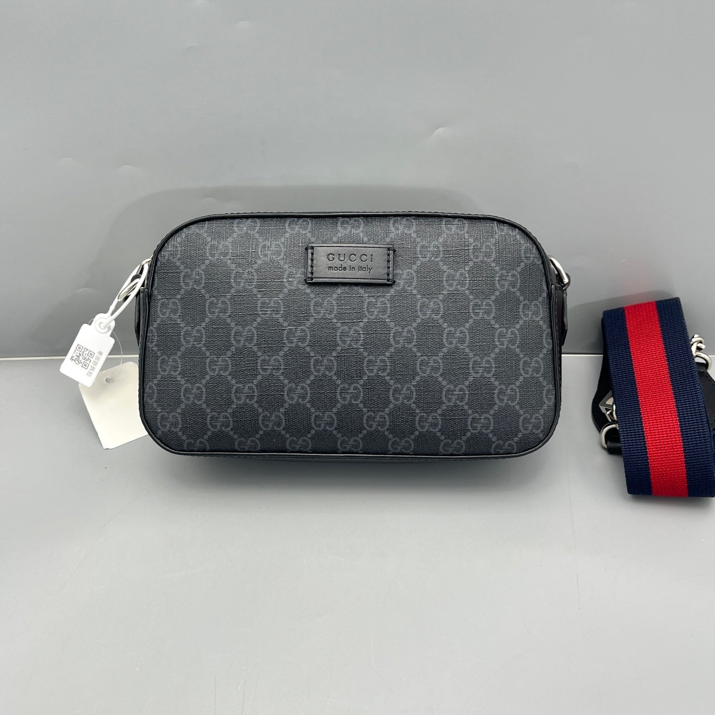 Gucci - GG Supreme Camera Bag - Synthetic - Black - (small)