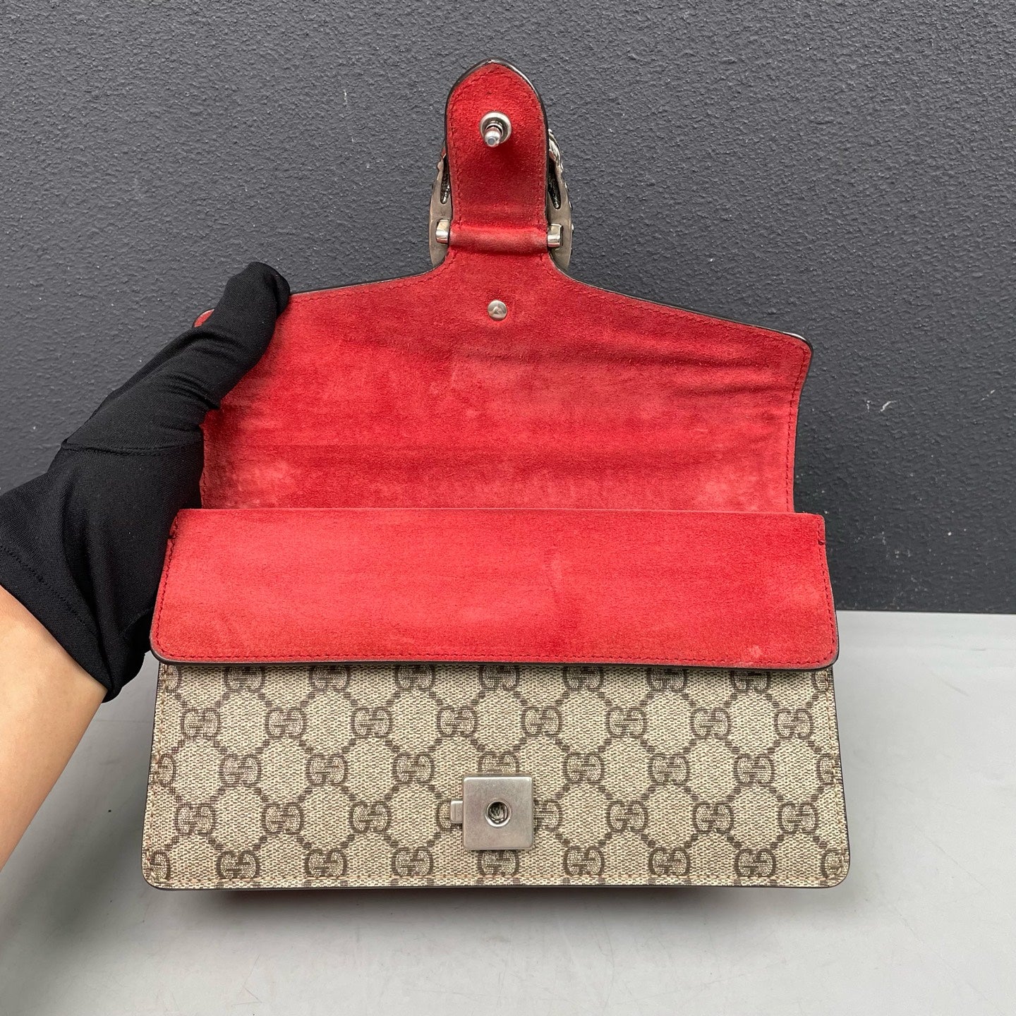 Gucci - Dionysus GG Supreme Canvas Chain Shoulder Bag - Coated canvas with leather and suede trim - Beige and Red - (medium)