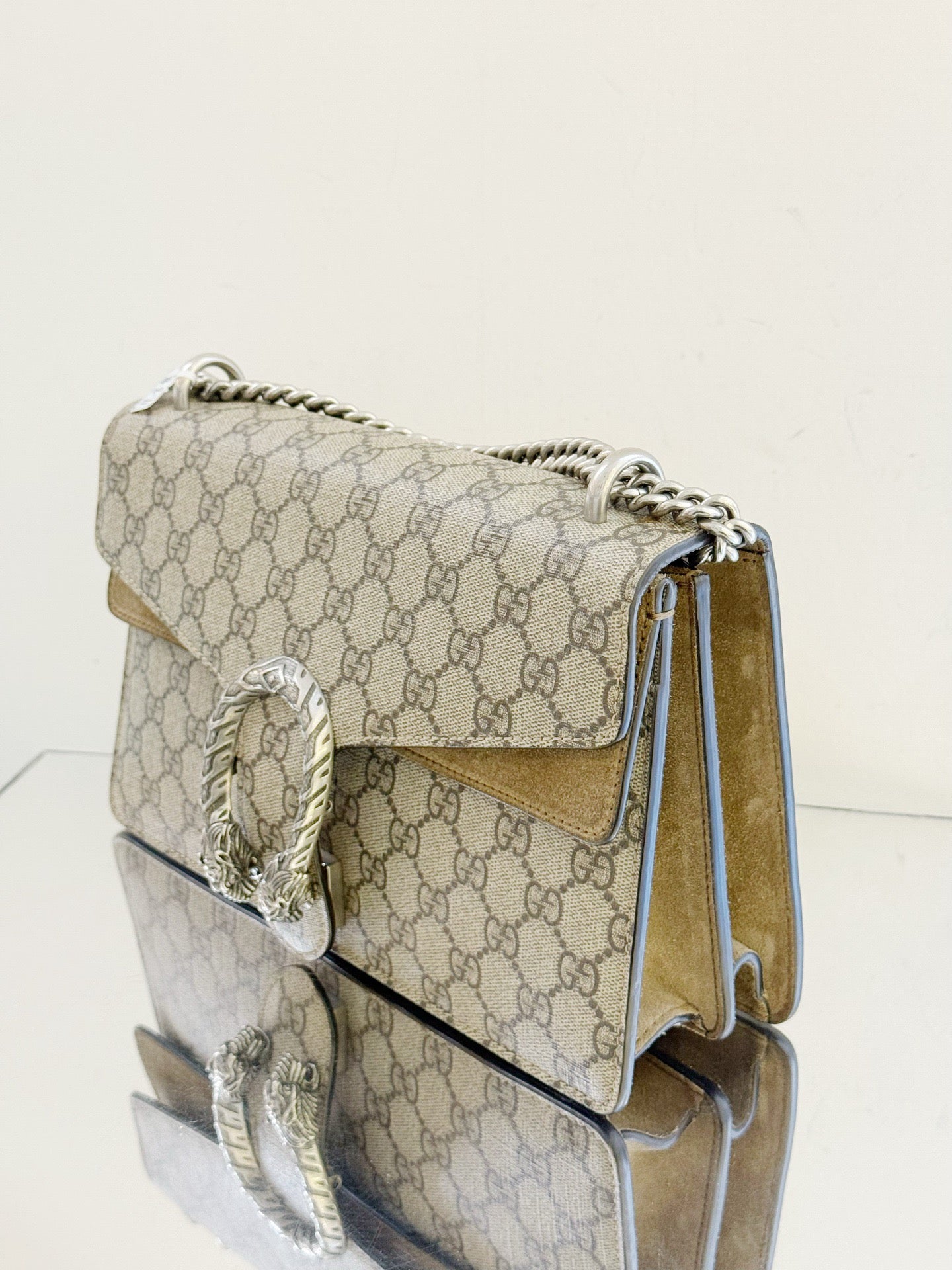 Gucci - Dionysus Shoulder Bag - GG Supreme canvas with suede trim - Camel - (medium)