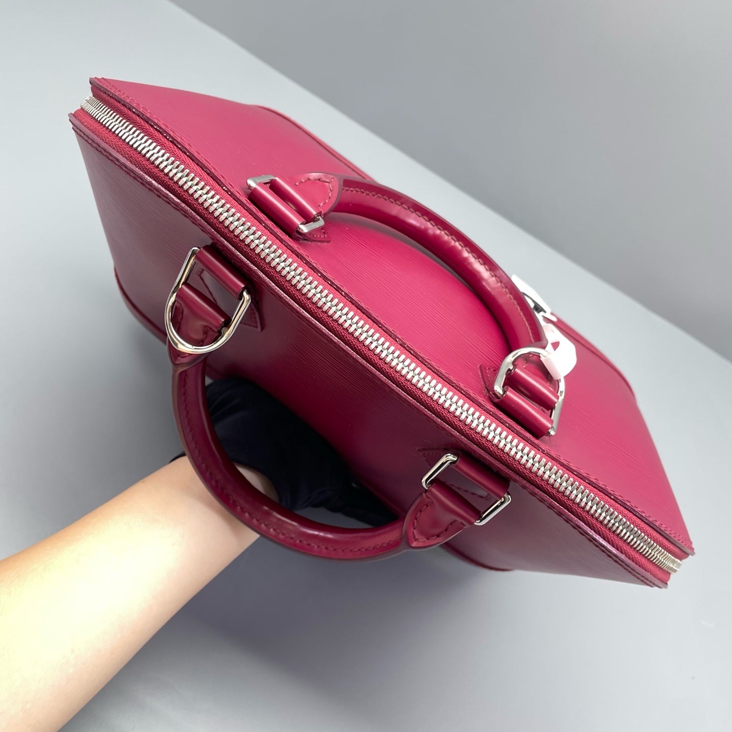 Louis Vuitton - Alma MM - Epi leather - Burgundy - (Medium)
