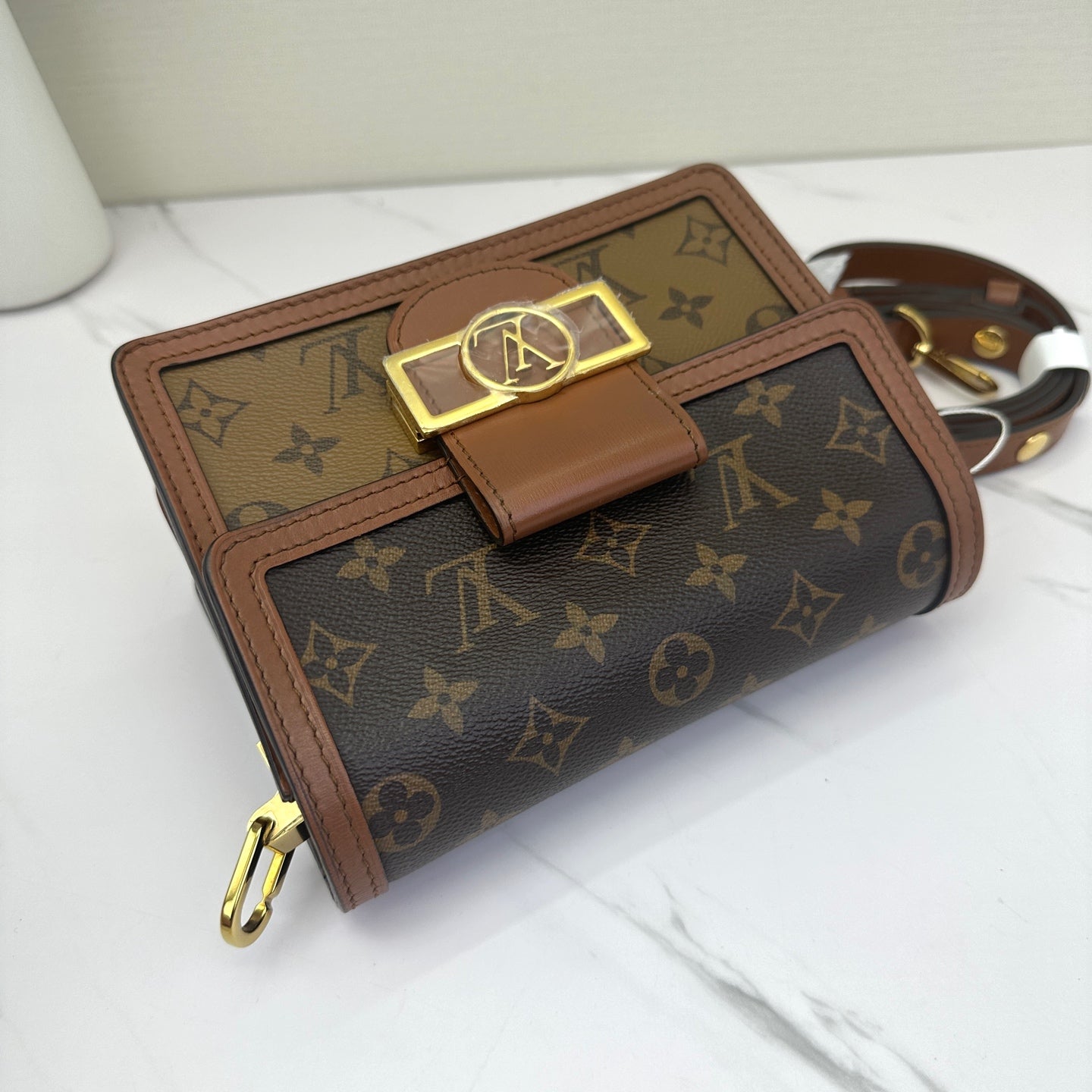 Louis Vuitton - Dauphine - Monogram coated canvas with leather trim - Brown - (small)