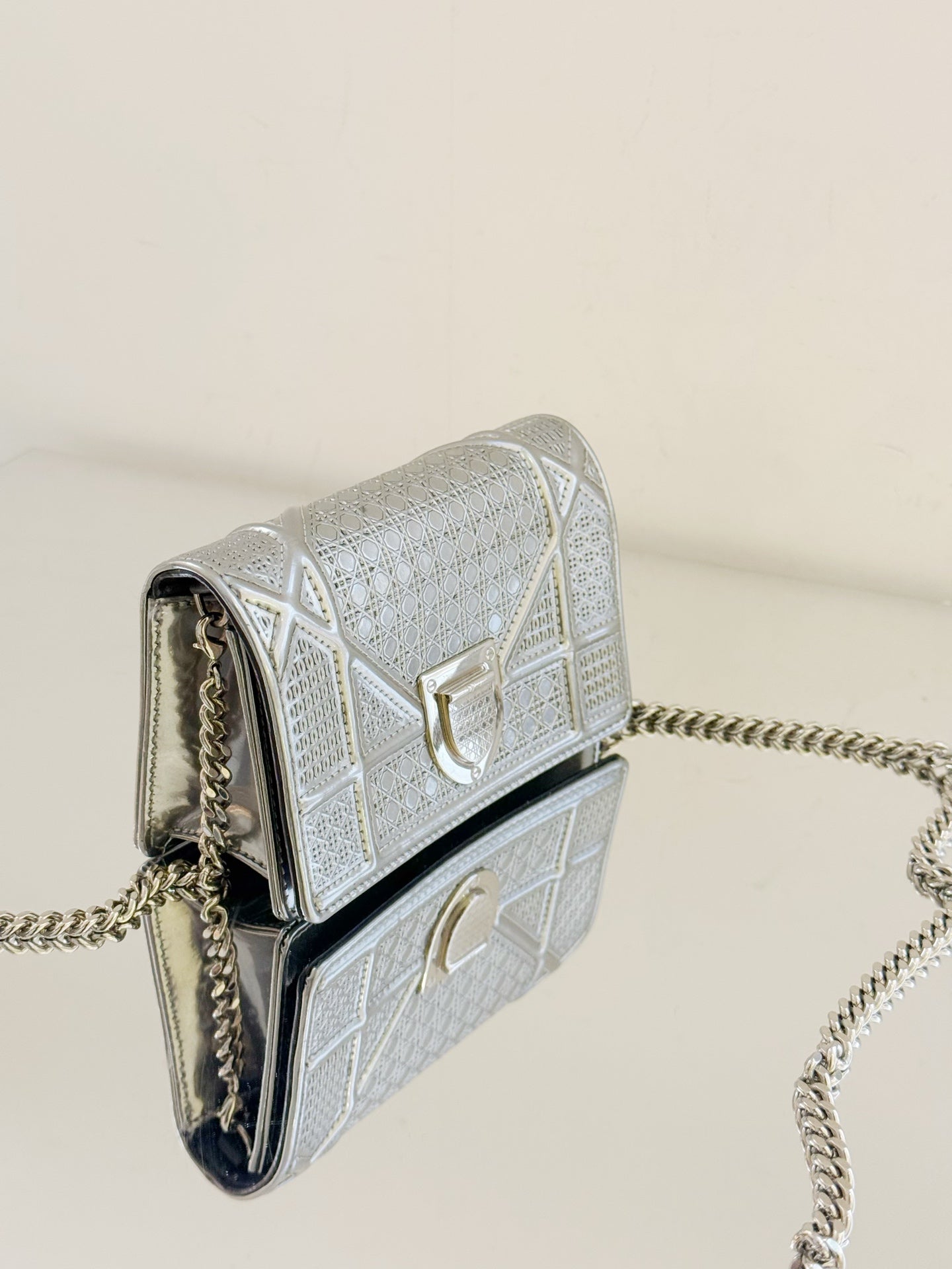 Dior - AMA Shield Mini Bag - Metallic leather - Silver - (mini)