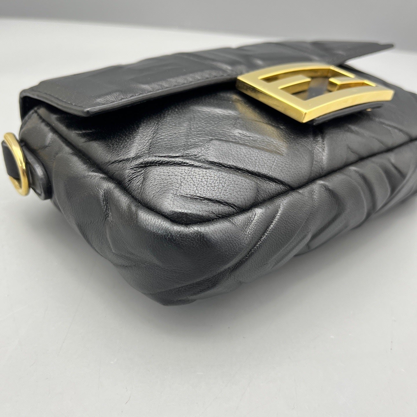Fendi - Baguette - Leather - Black - (mini)
