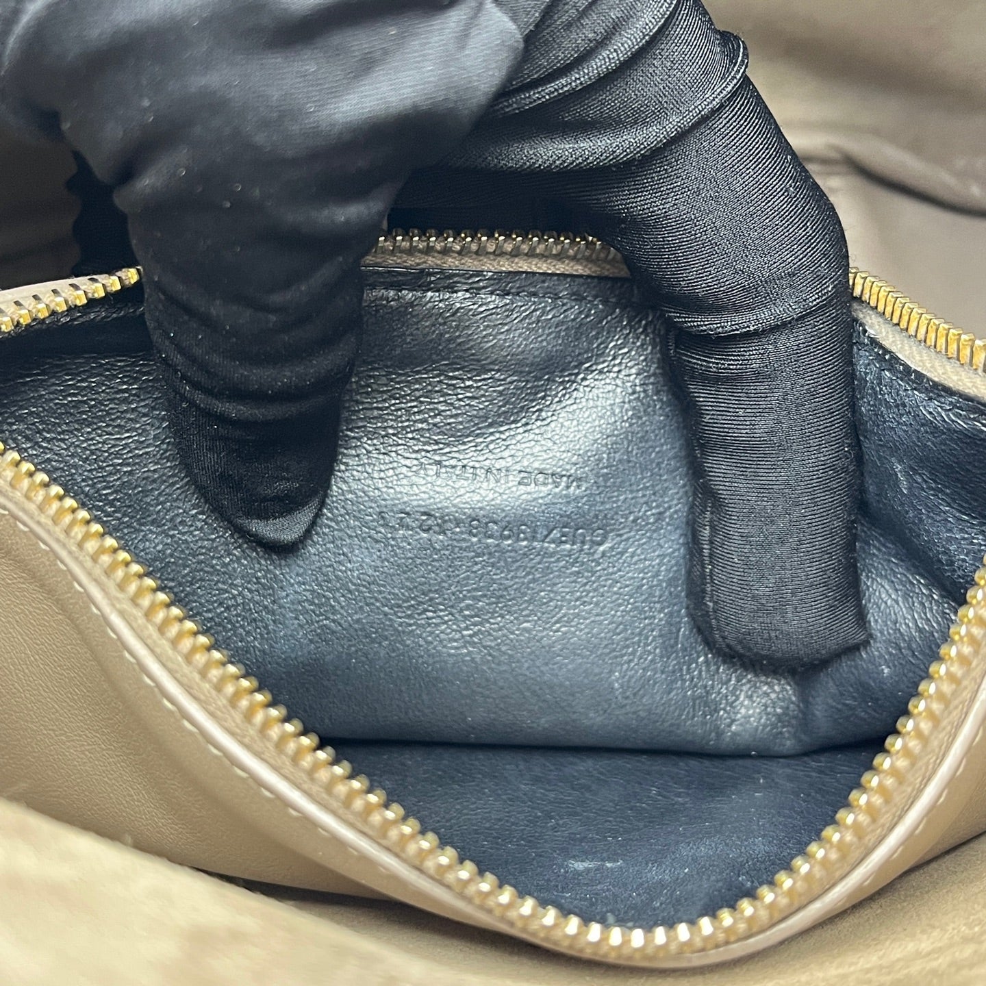 Saint Laurent - Le 57 Bucket Bag - Grained leather - Grey - (small)