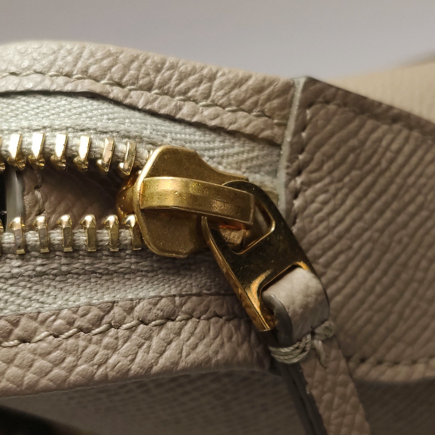 Celine - Belt Bag - Leather - Beige - (Medium)