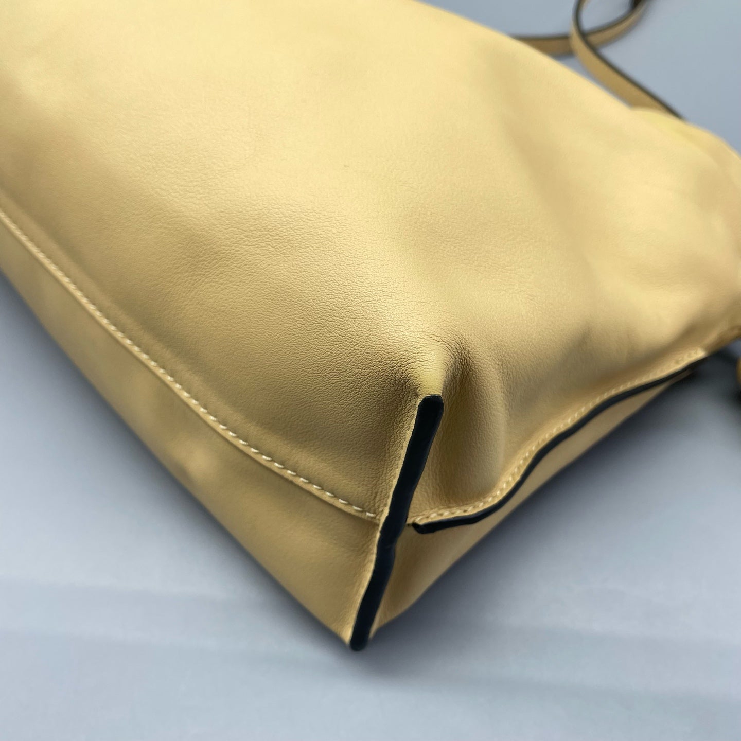 Loewe - Flamenco - Leather - Yellow - (medium)