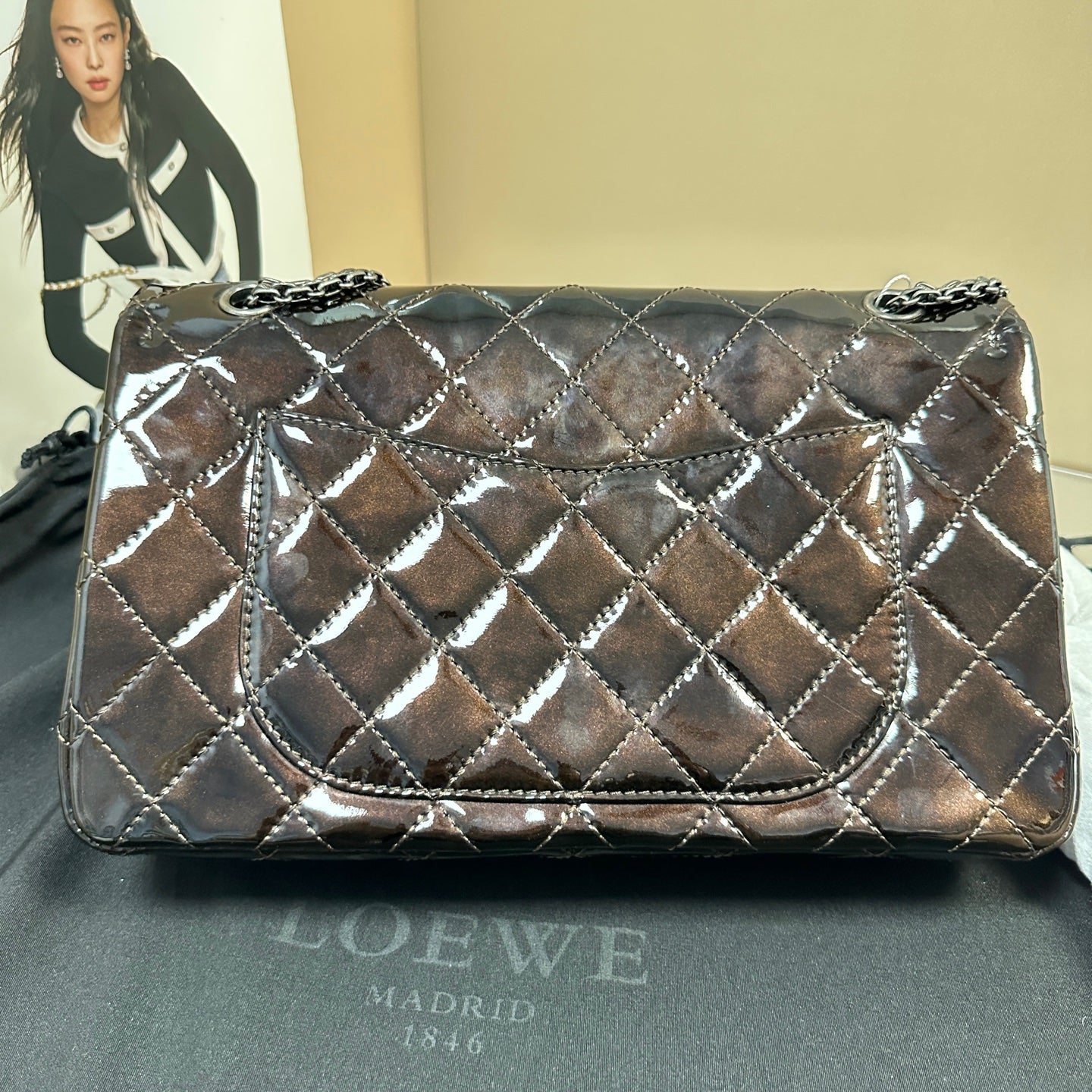 Chanel - 2.55 Double Flap Bag - Patent leather - Brown - (Large)