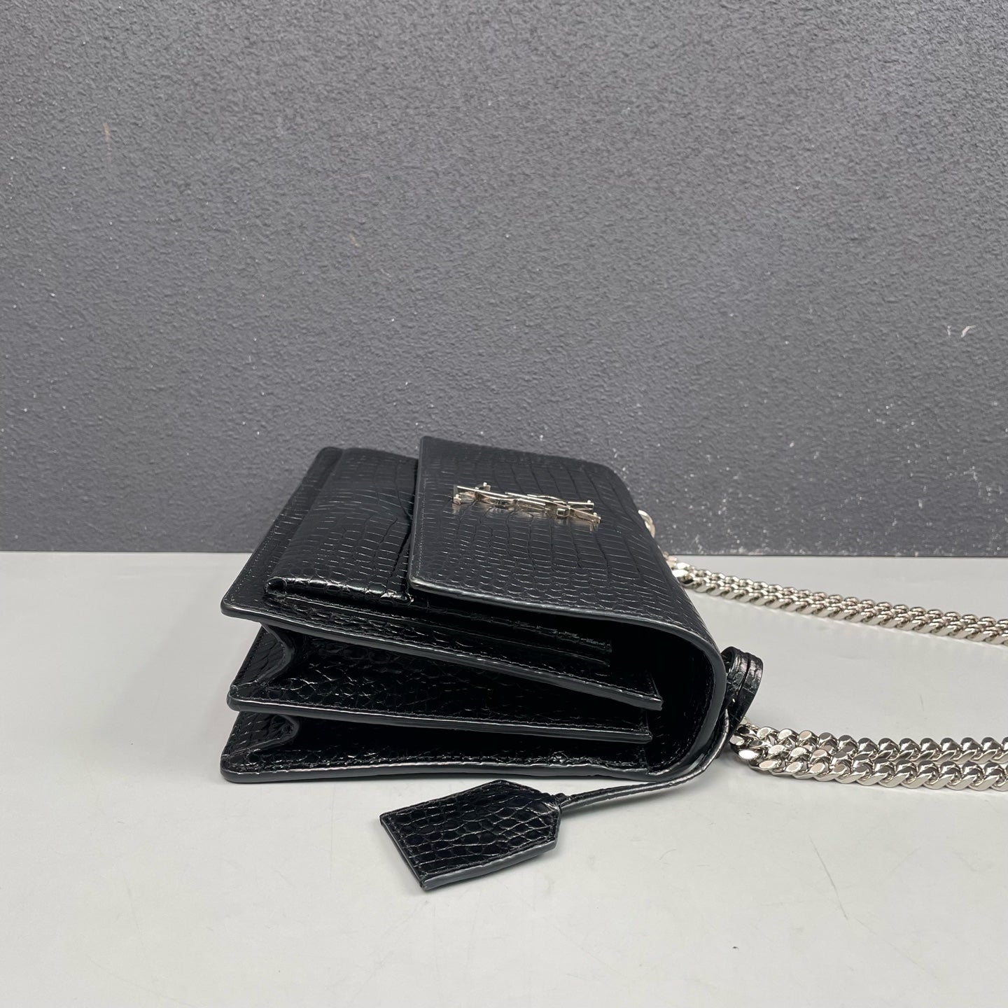 Saint Laurent - Sunset Medium Chain Bag - Embossed leather - Black - (Medium)