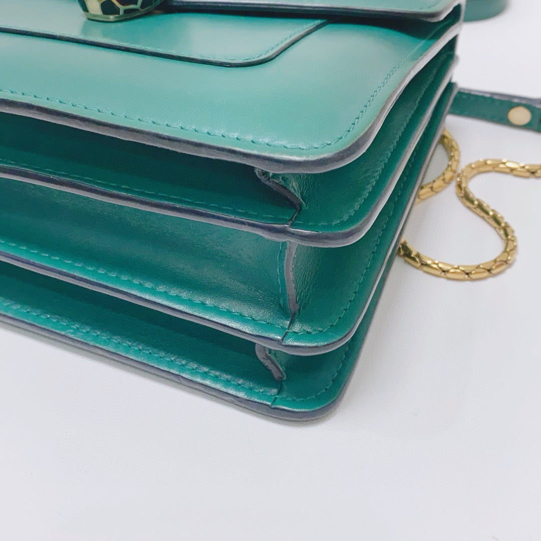 Bvlgari - Serpenti Forever Accordion Bag - Leather - Green - (small)