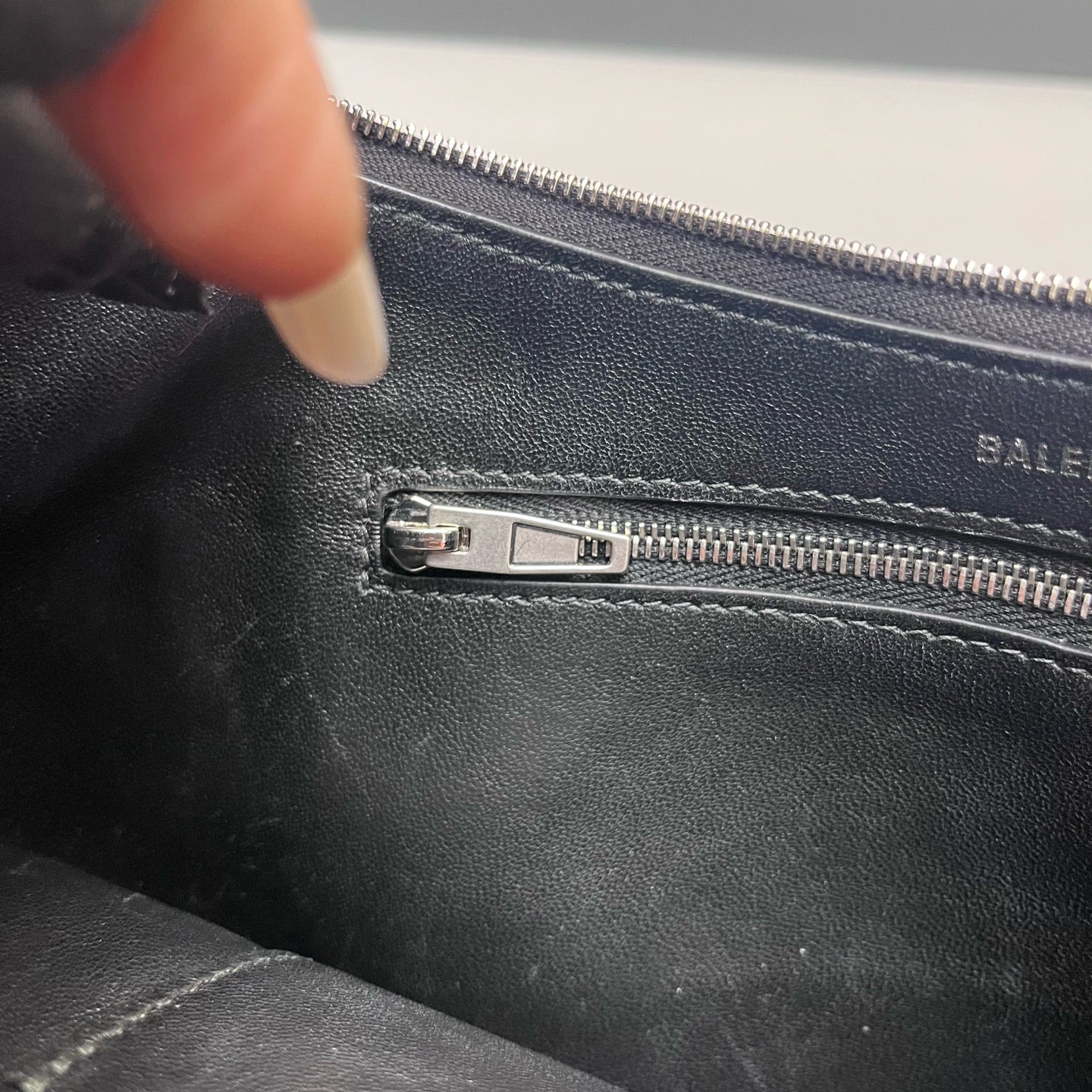 Balenciaga - Mary Shoulder Bag - Leather - Black - (small)