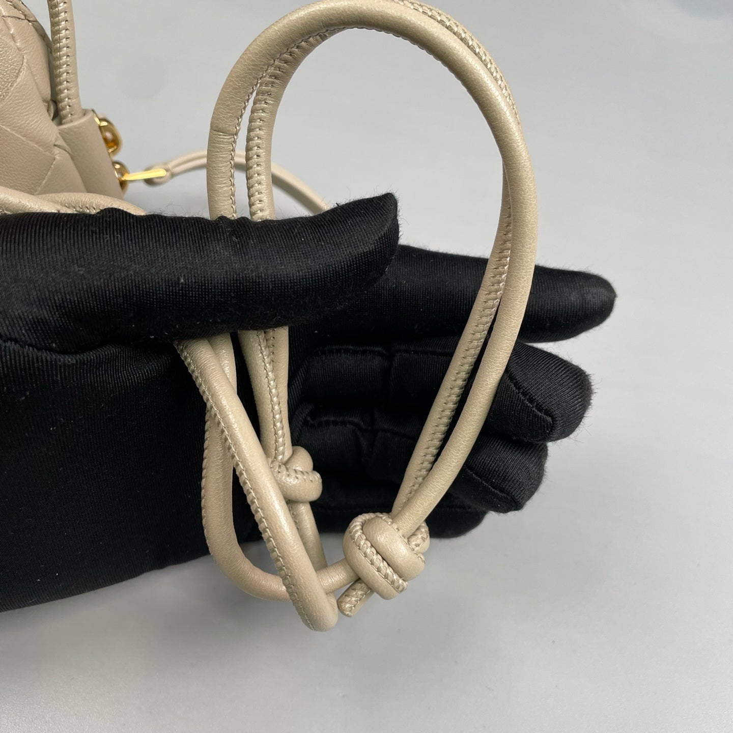 Bottega Veneta - Concert Mini Shell Bag - Leather - Beige - (mini)