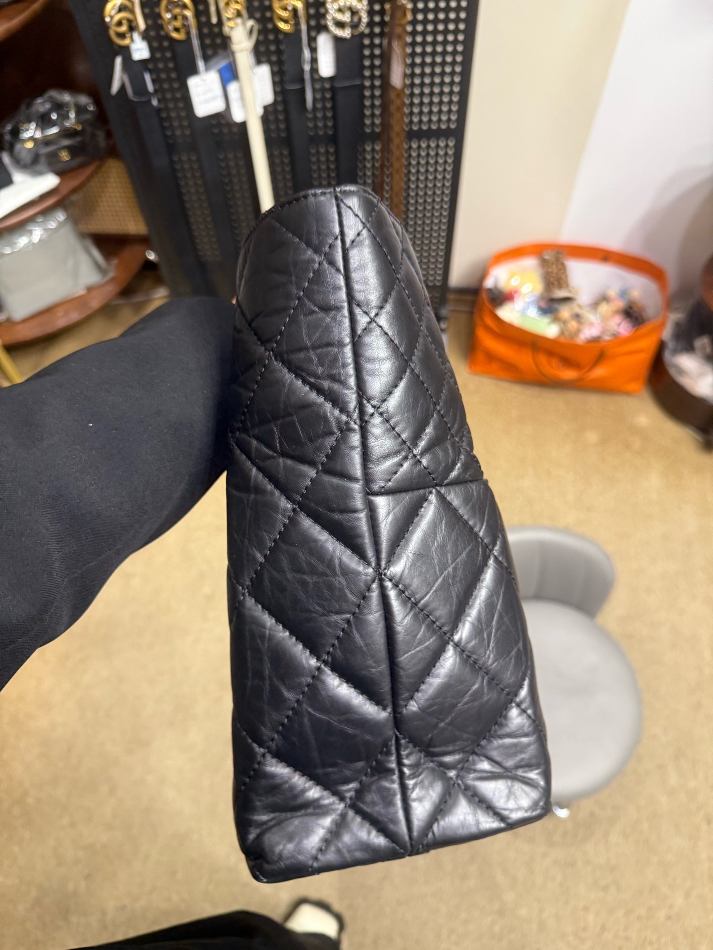 Chanel - 2.55 Series Quilted Tote Bag - Leather - Black - (Large)