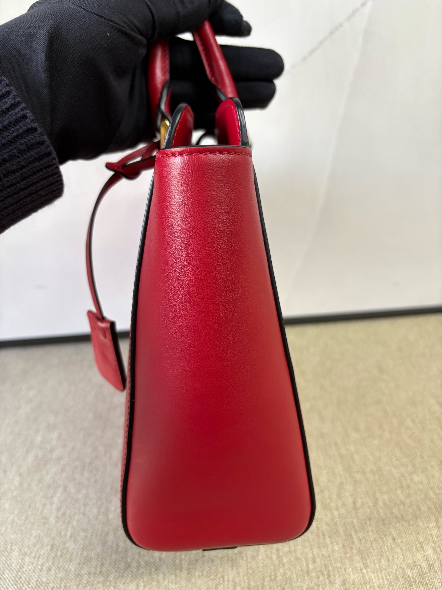 Prada - Galleria Bag - Saffiano leather - Red - (Medium)