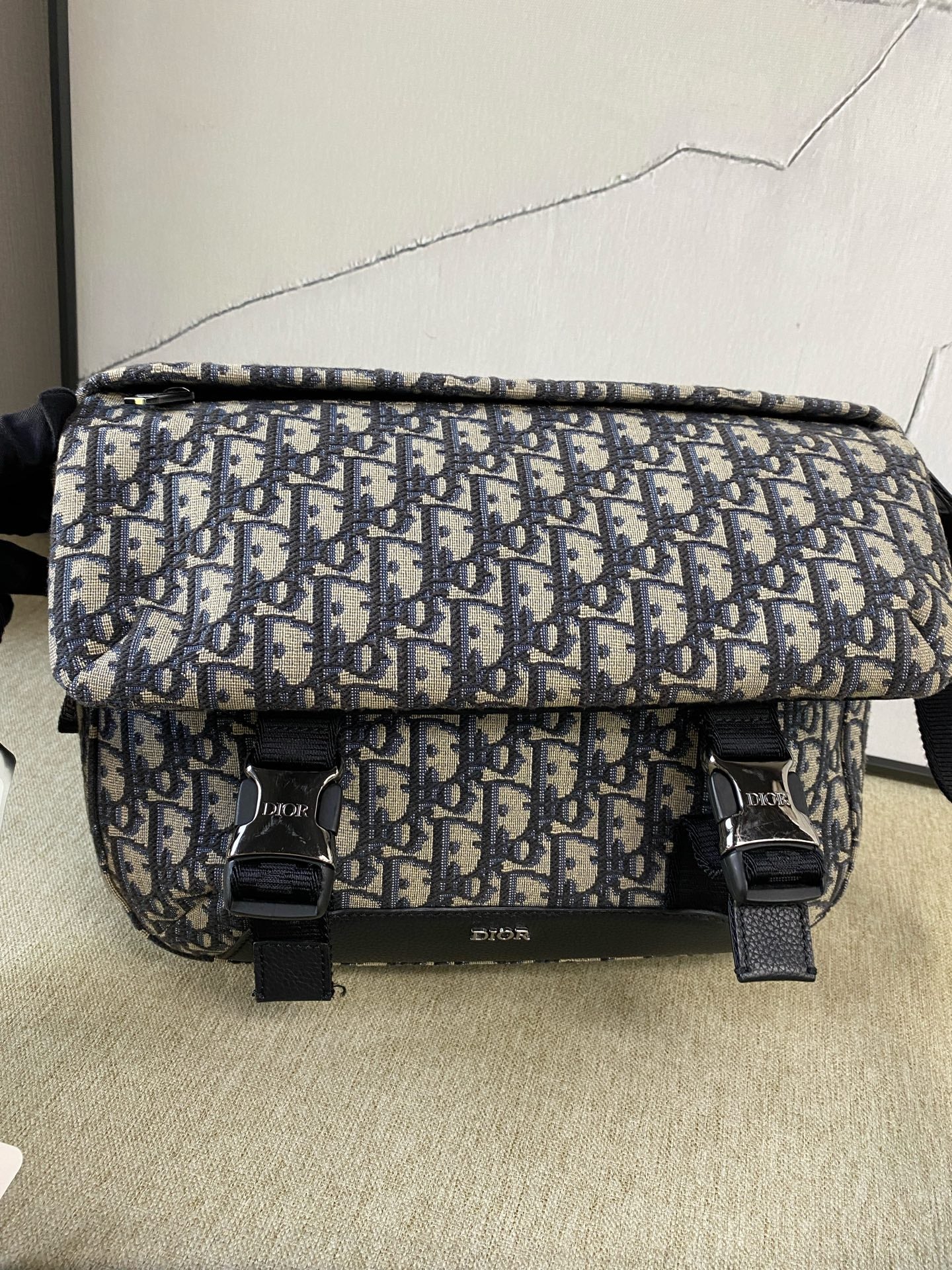 Dior - Explorer Messenger Bag - Embroidered canvas with leather trim - Blue - (Medium)