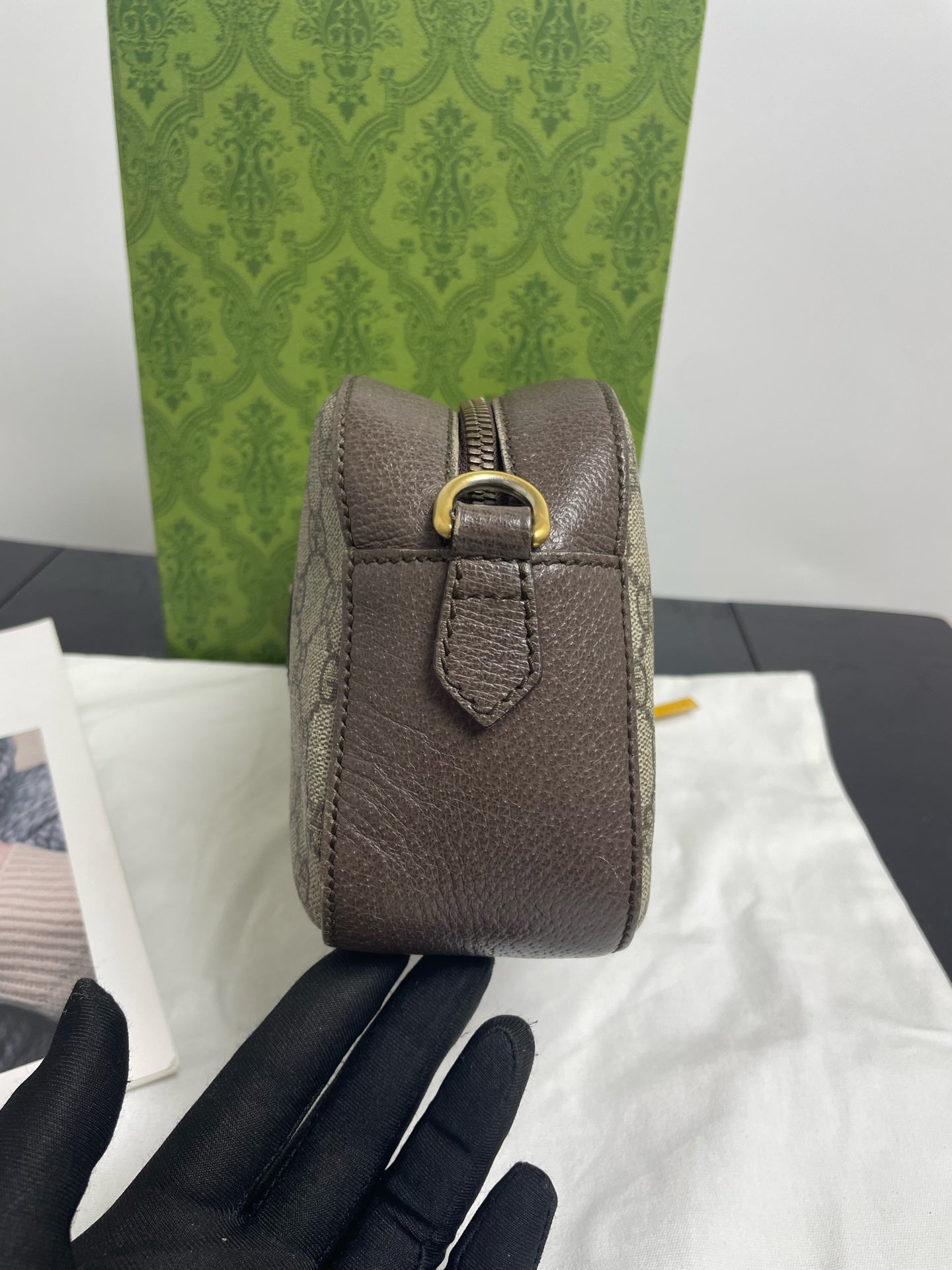 Gucci - Tiger Head Camera Bag - GG Supreme canvas with Leather trim - Brown - (Mini)
