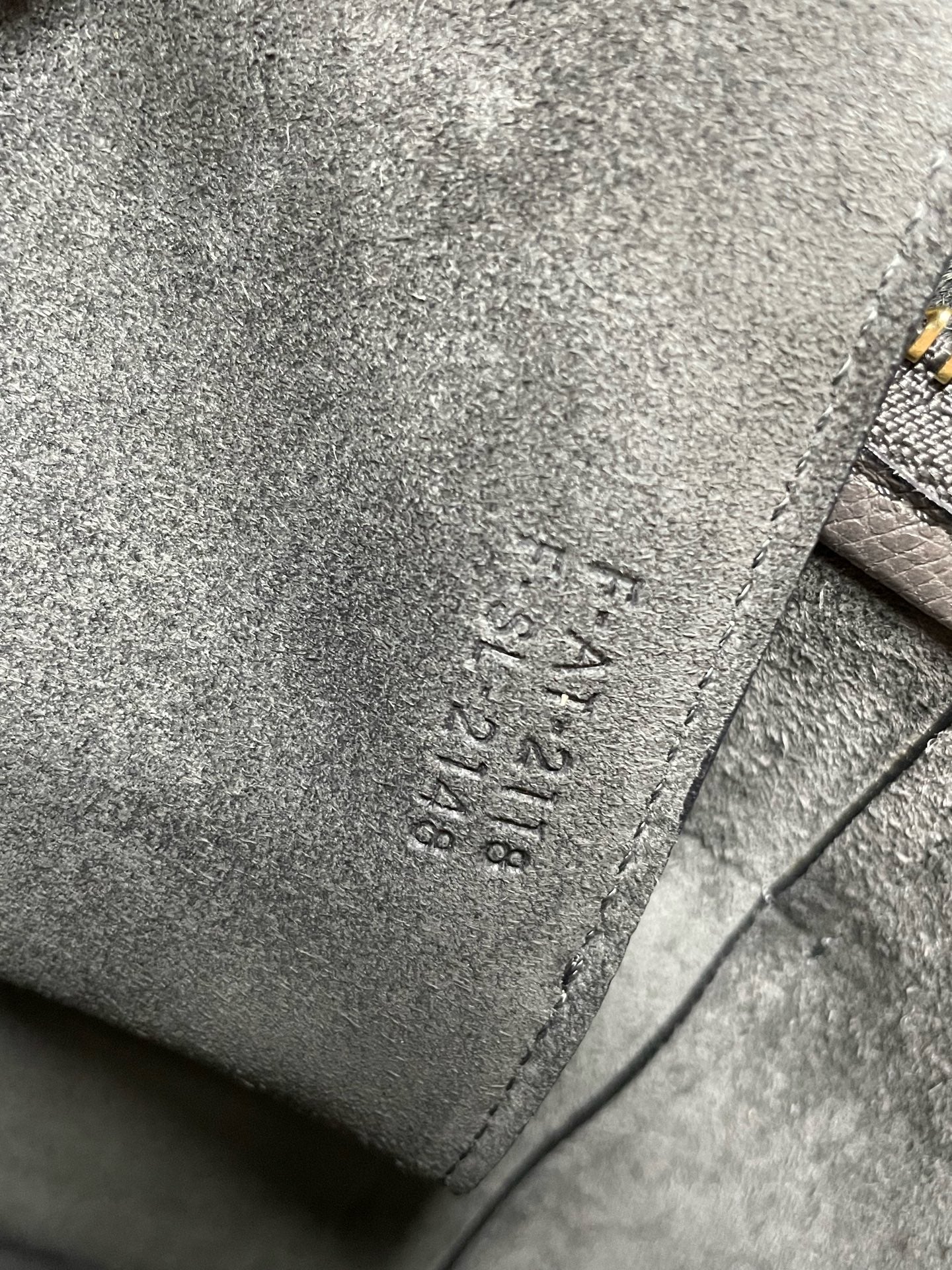Celine - Belt Bag - Grained Calfskin Leather - Grey - (Large)