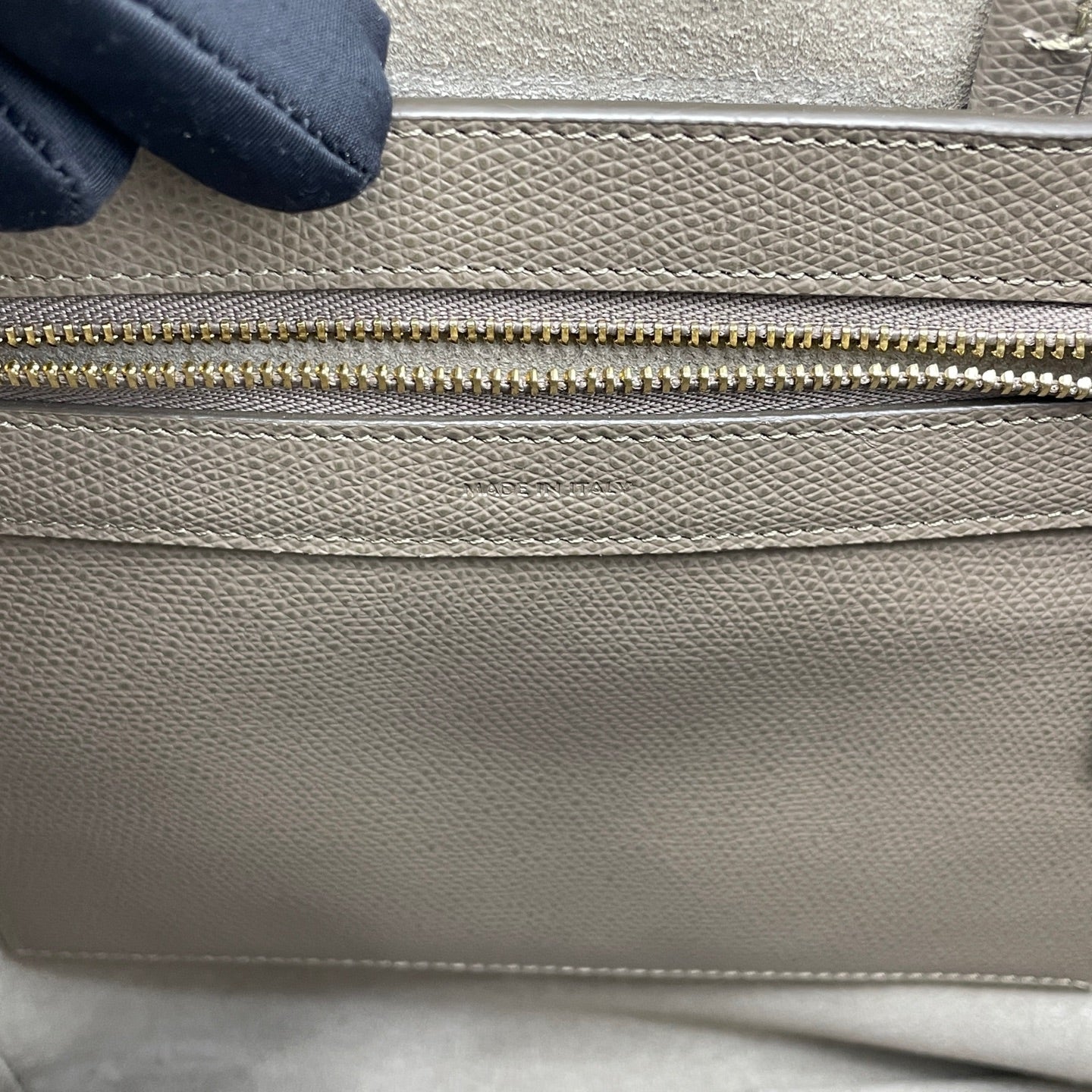 Celine - Vertical Cabas Tote - Leather - Grey - (medium)