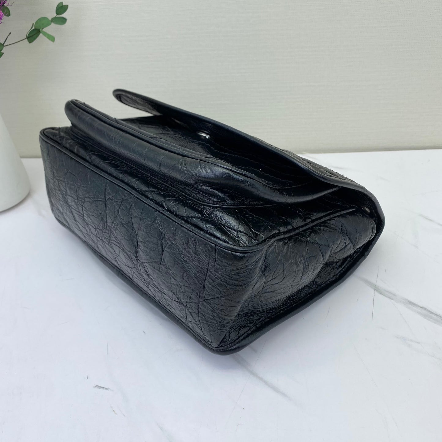 Saint Laurent - Niki Medium - Waxed leather - Black - (medium)