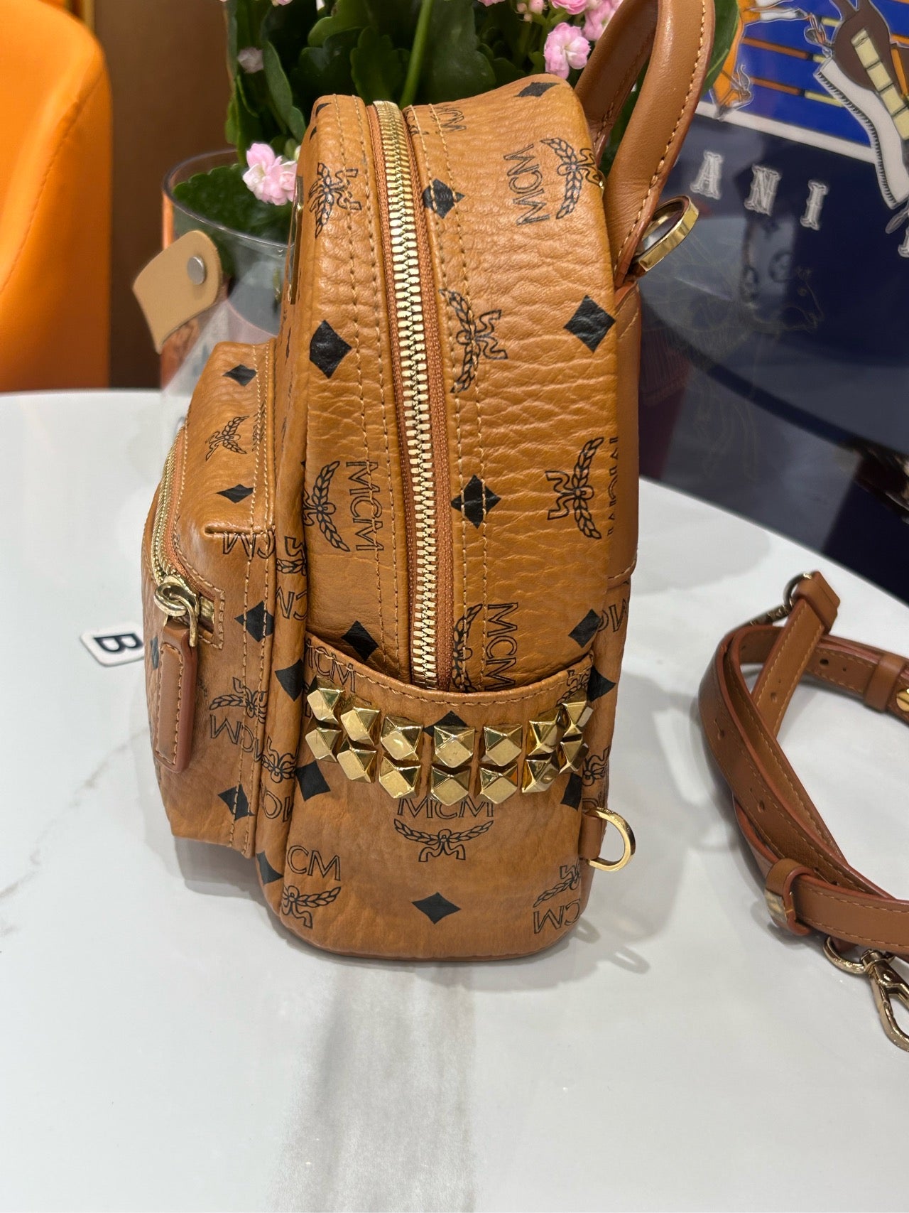 MCM - Stark Mini Backpack 1093N - Visetos coated canvas - Cognac - (mini)