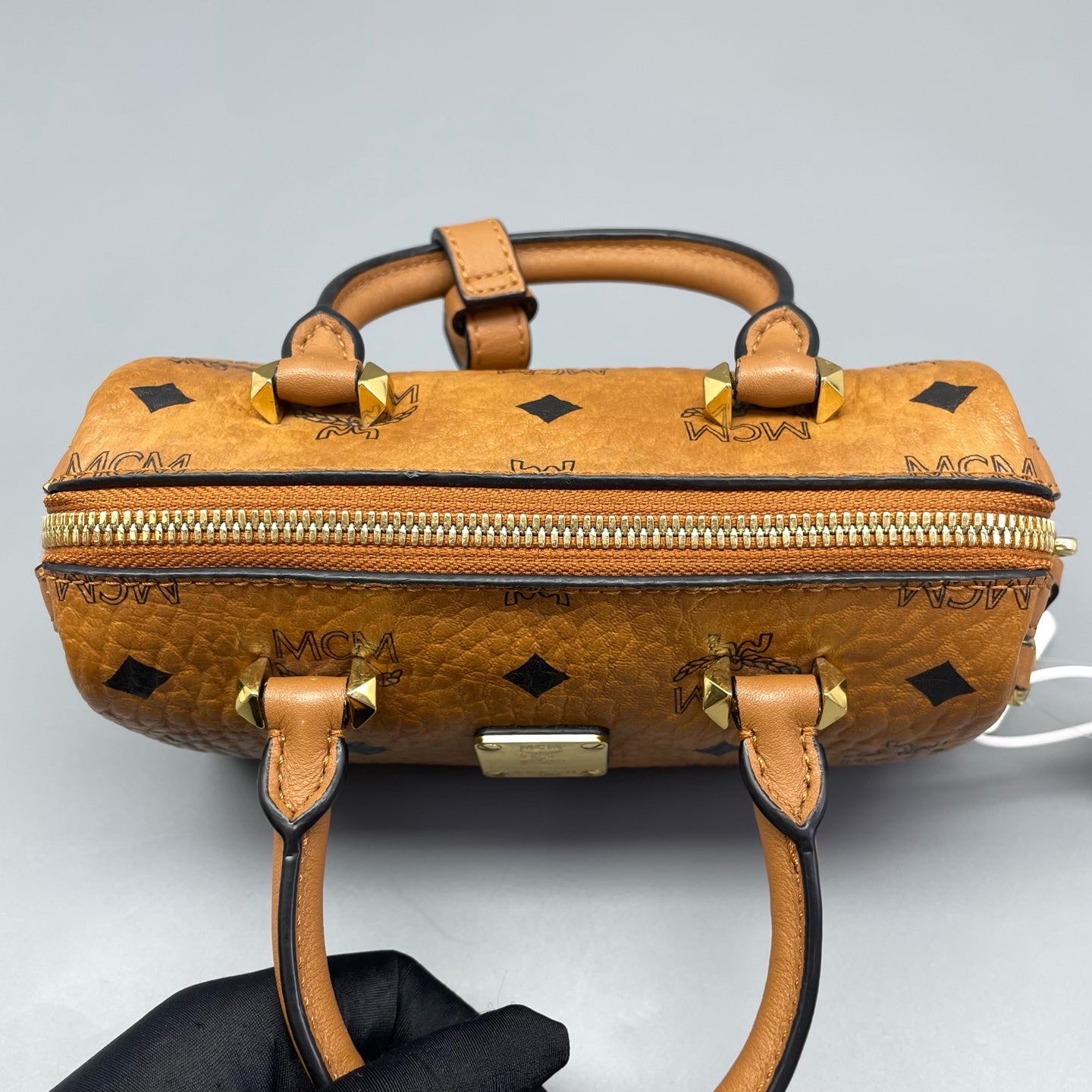 MCM - Boston Mini Bag - Visetos monogrammed leather with leather trim - Cognac brown - (mini)