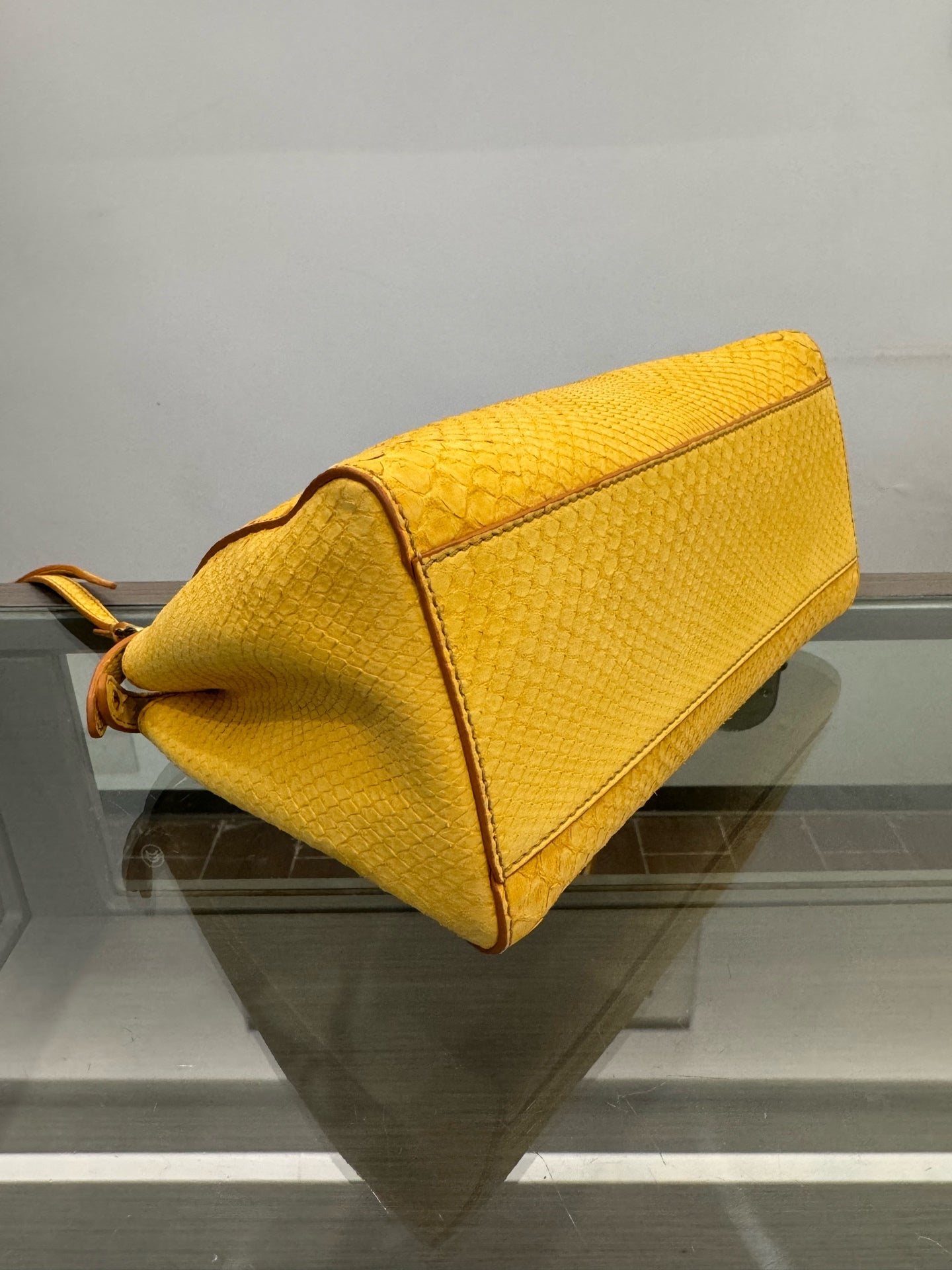 Fendi - Peekaboo Mini - Exotic leathers - Python - Yellow - (mini)