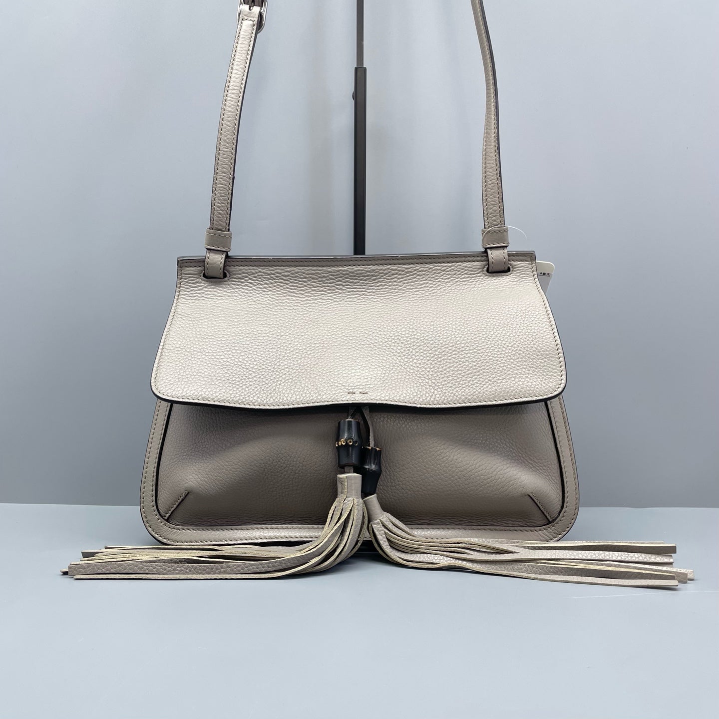 Gucci - Bamboo Tassel Shoulder Bag - Leather - Grey - (medium)