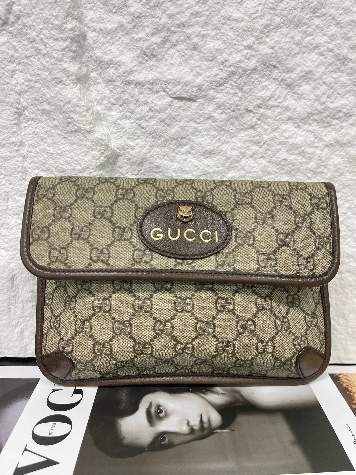 Gucci - GG Supreme Tiger Head Belt Bag - Coated canvas with leather trim - Brown - (medium)