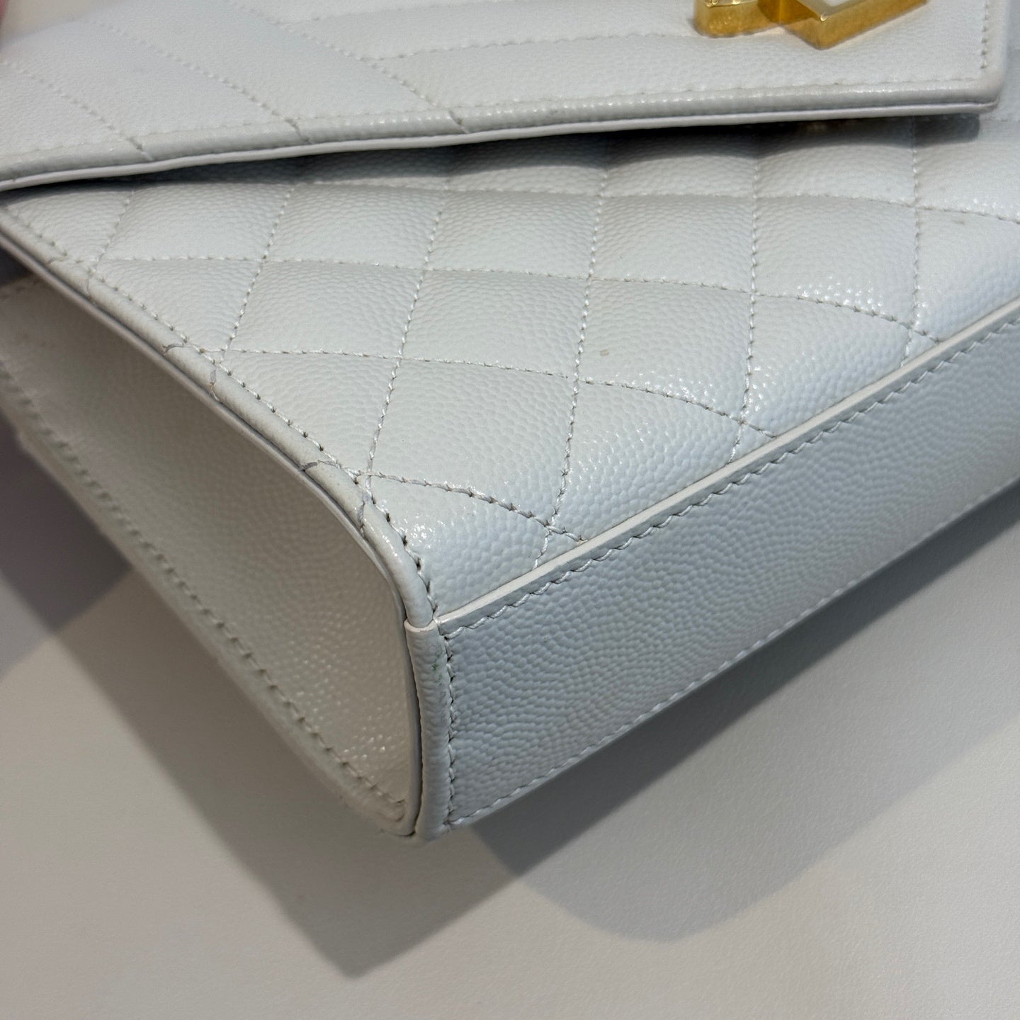 Saint Laurent - Envelope Wallet-on-Chain (WOC) - Caviar leather - White - (Small)