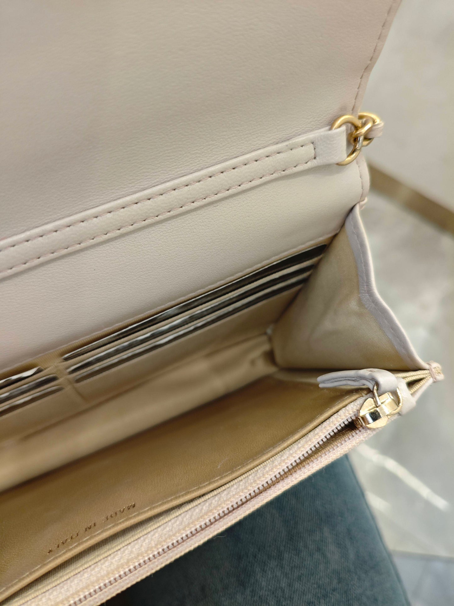 Chanel - Wallet on Chain (WOC) with Gold Ball Charm - Lambskin leather - Light Purple - (mini)