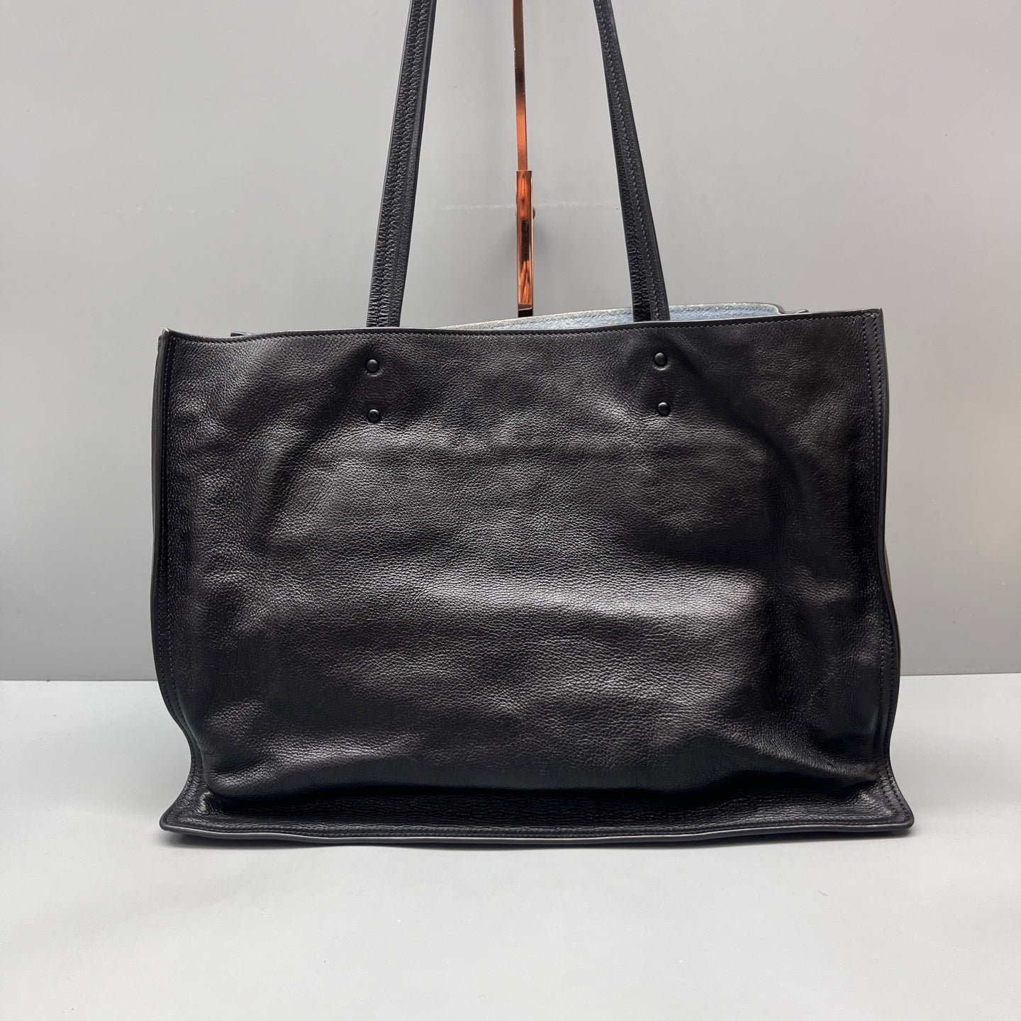 Prada - Leather Tote with Blue Label - Leather - Black - (large)