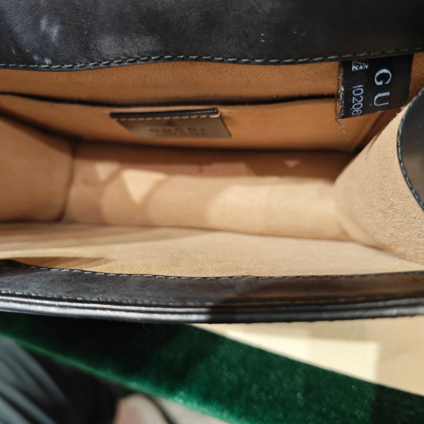 Gucci - Sylvie - Leather - Black - (small)