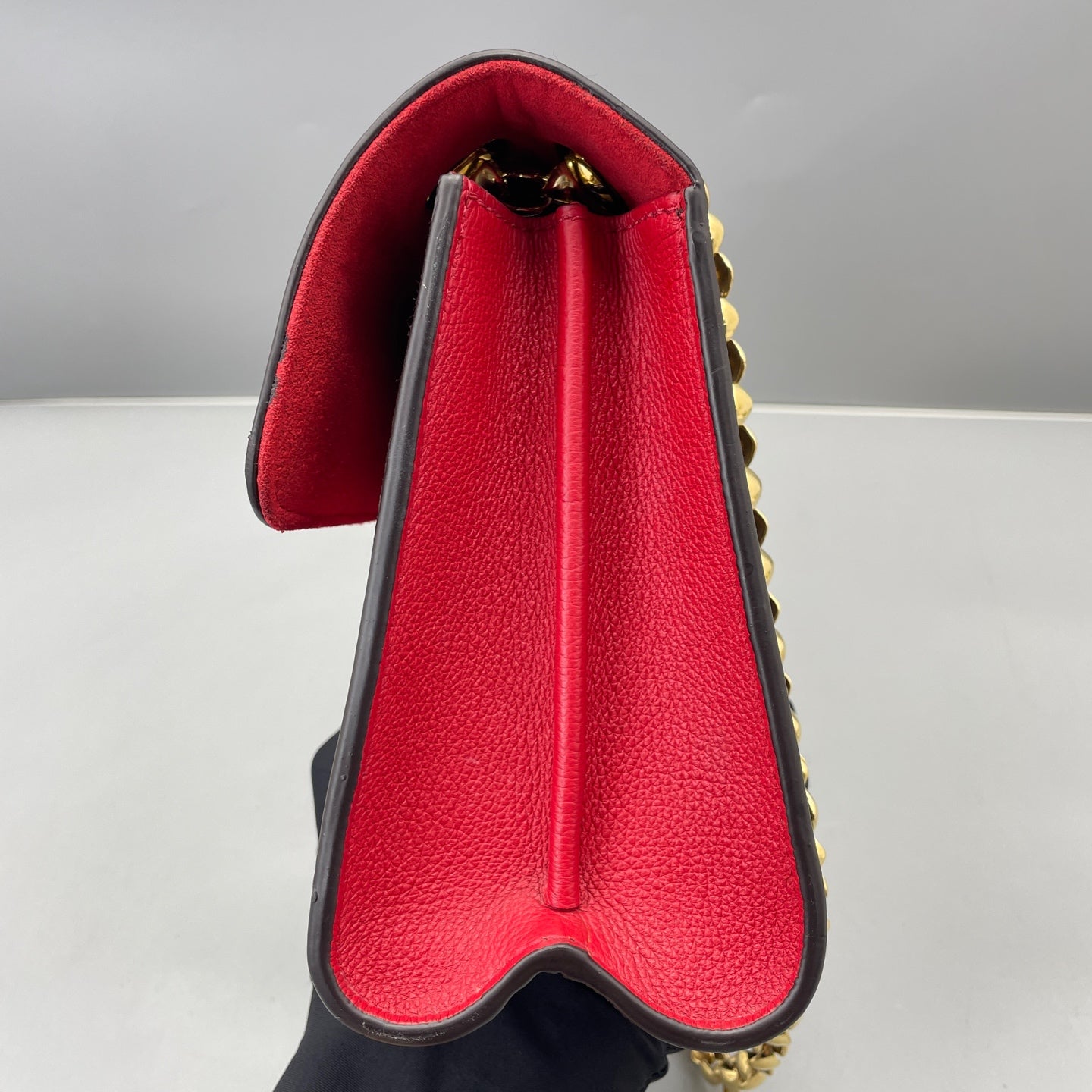 Louis Vuitton - Victoria Chain Bag - Monogram canvas with grained leather accents - Brown and Red with Gold-Tone Hardware - (Medium)