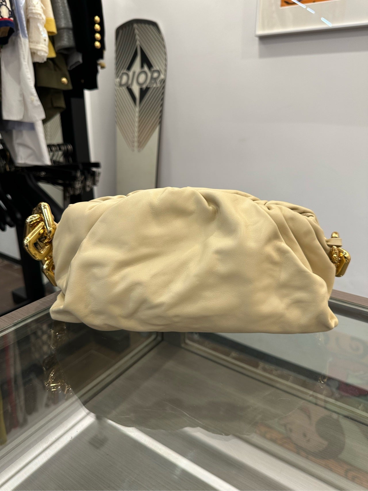 Bottega Veneta - The Chain Pouch - Leather - Beige - (medium)