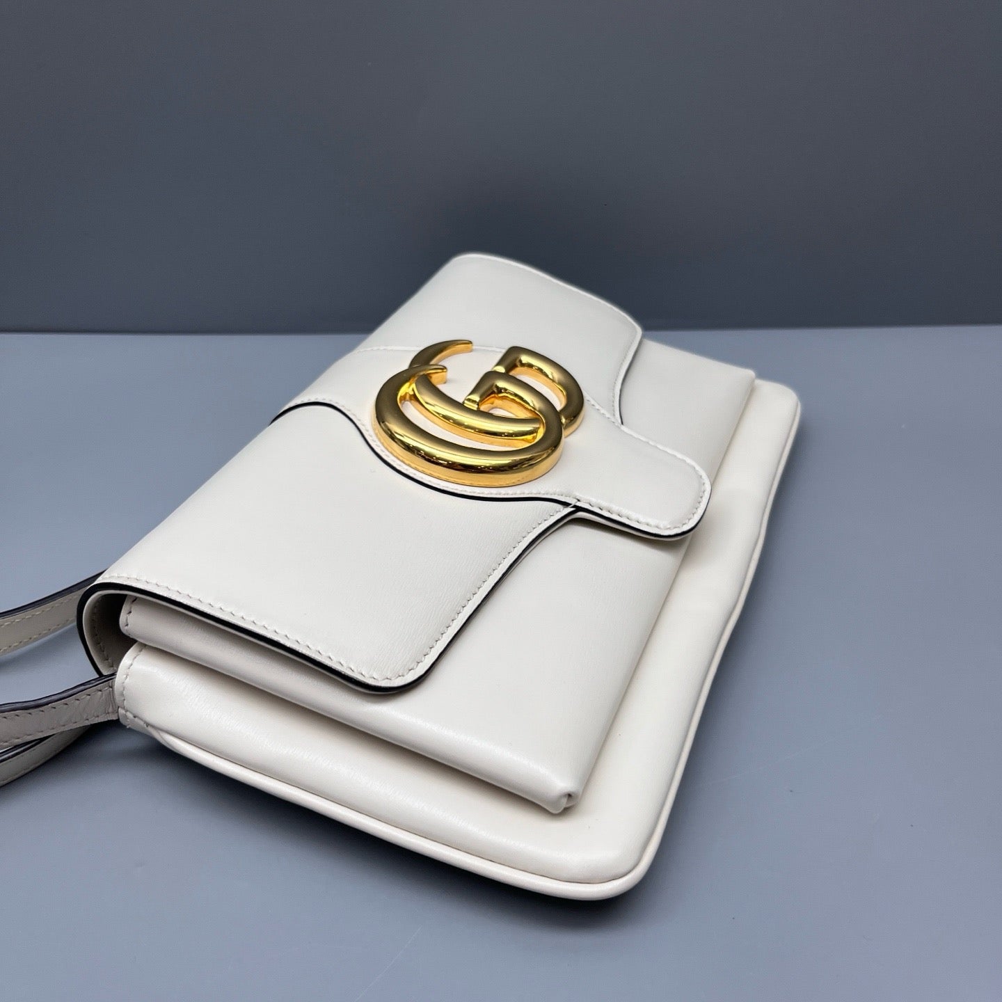 Gucci - Arli Envelope Bag - Leather - White - (small)