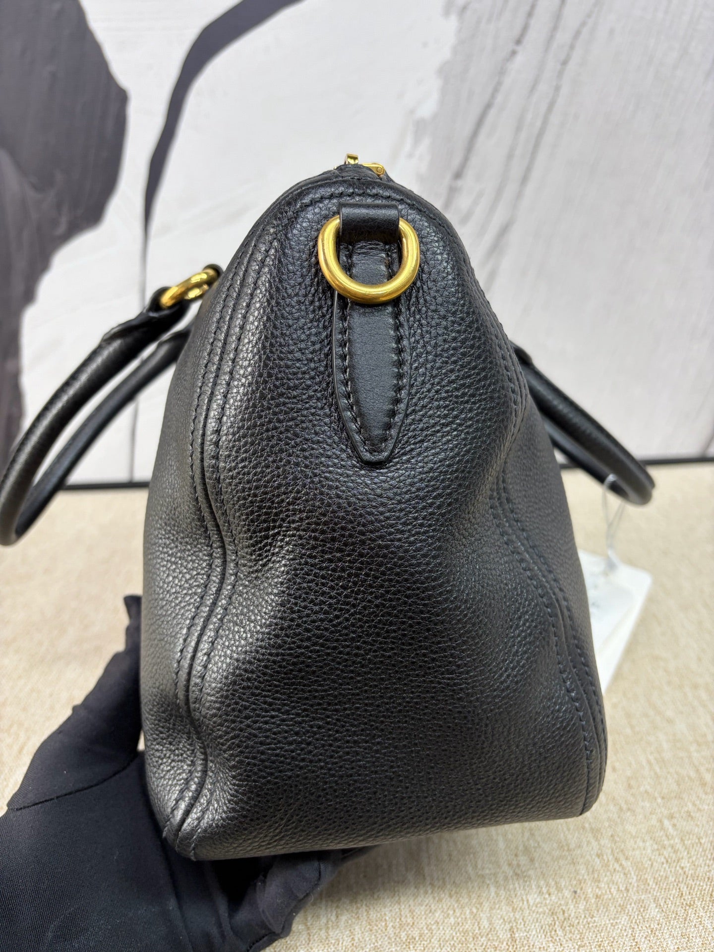 Prada - Boston Top Handle Bag CD7586 - Pebbled leather - Black - (Medium)