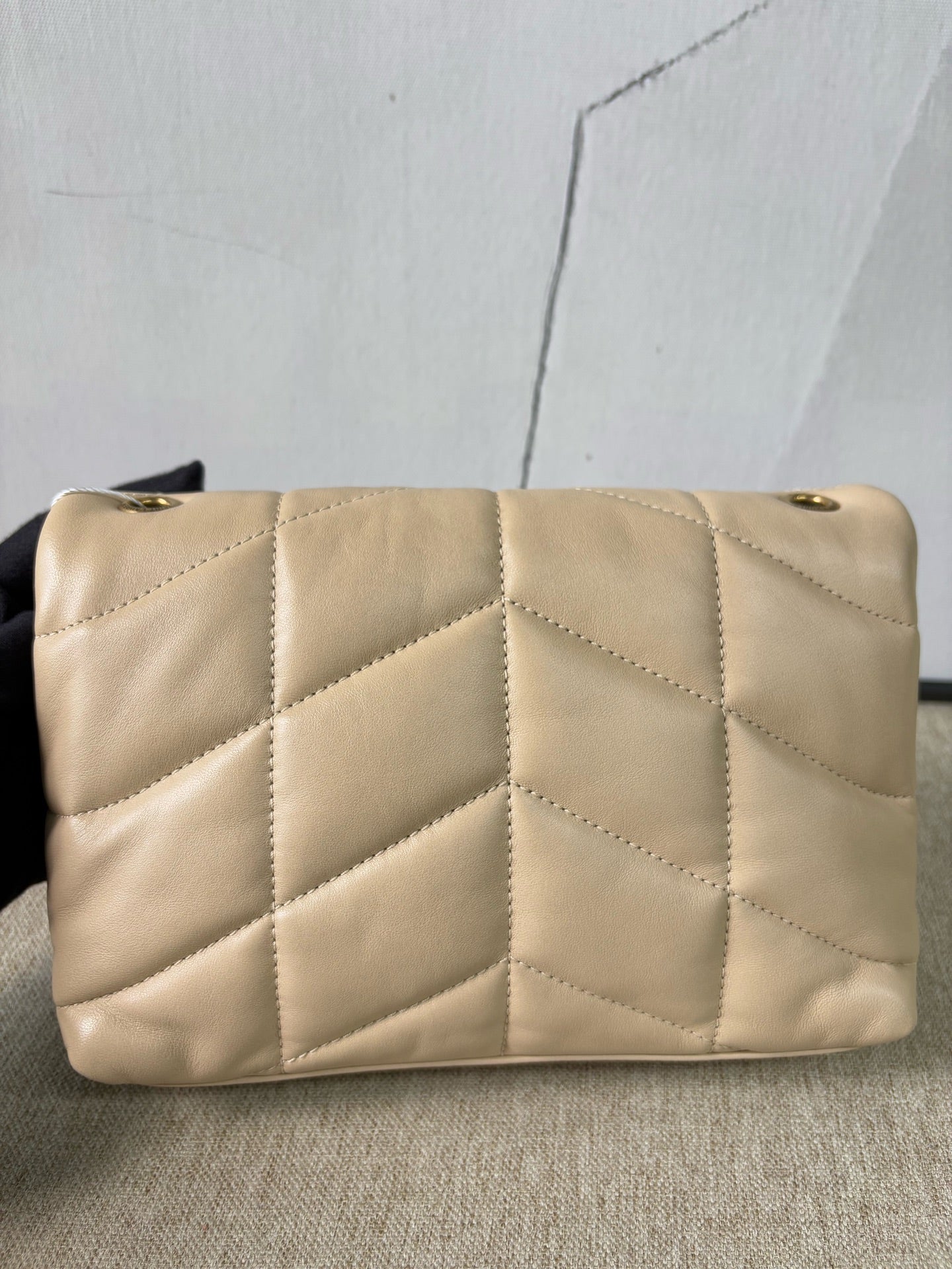 Saint Laurent - LouLou Puffer - Lambskin leather - Beige with Gold-Tone Hardware - (Small)