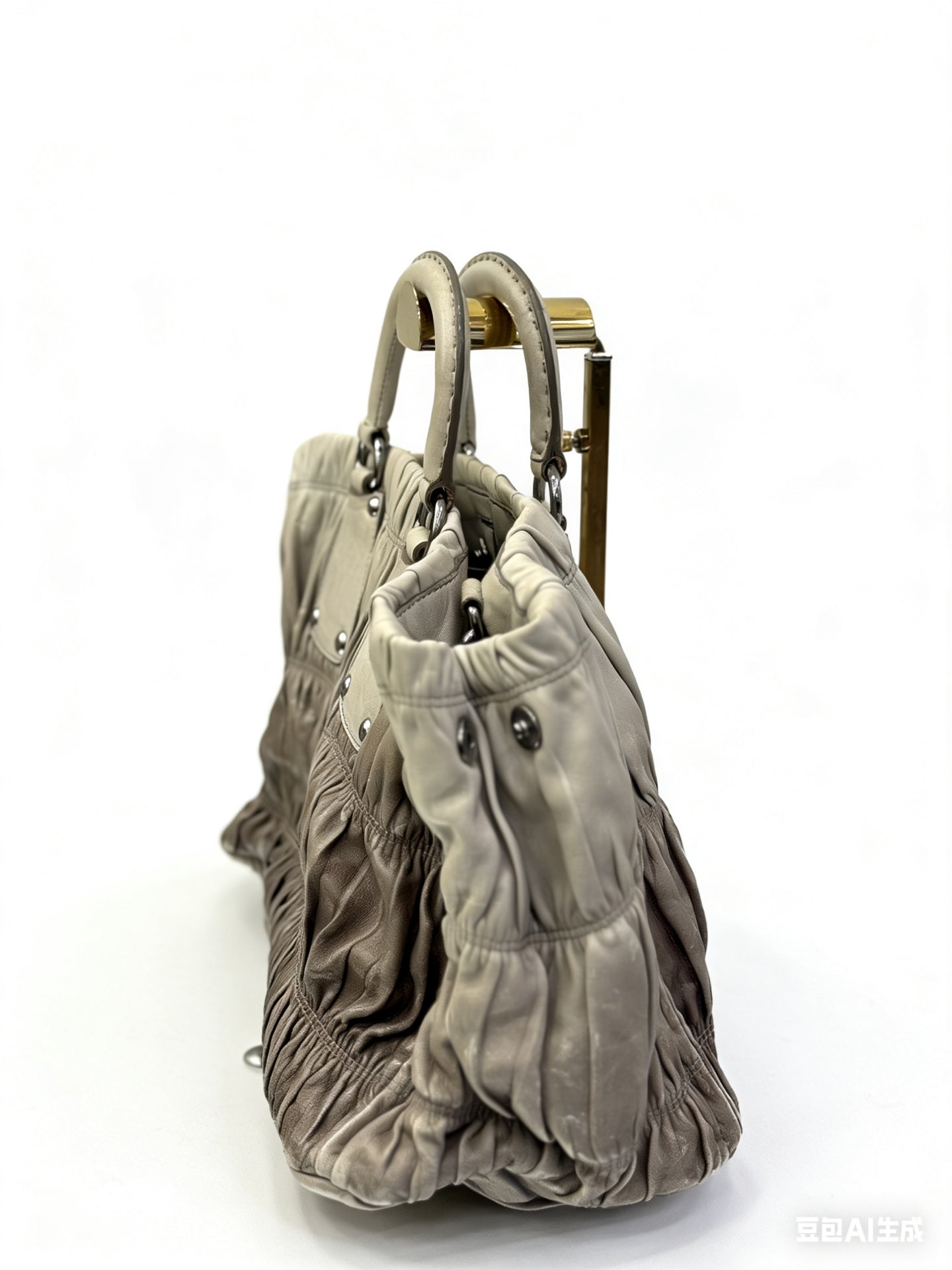 Prada - Nappa Gaufre Pleated Tote - Lambskin leather - Grey - (medium)
