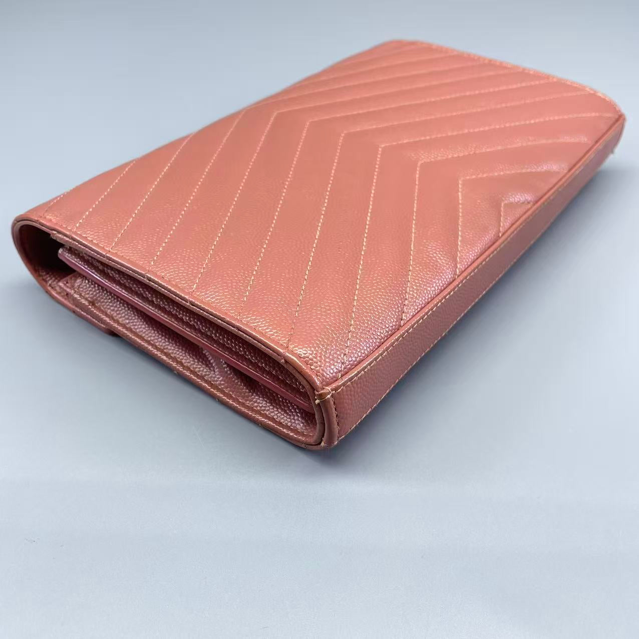 Saint Laurent - Monogram Matelassé Envelope Chain Wallet - Grained leather - Pink - (medium)