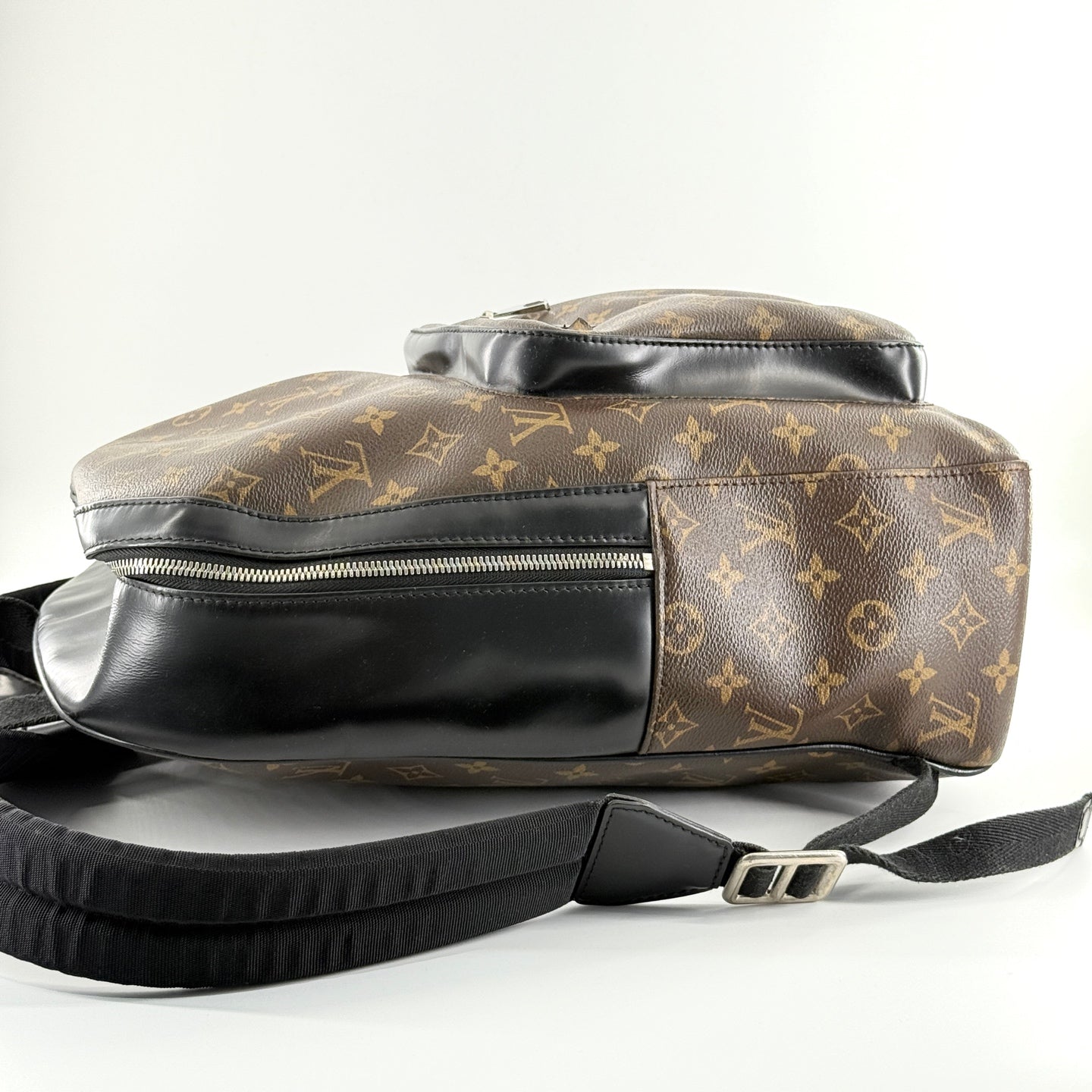 Louis Vuitton - Josh - Monogram coated canvas and leather - Brown and Black - (medium)