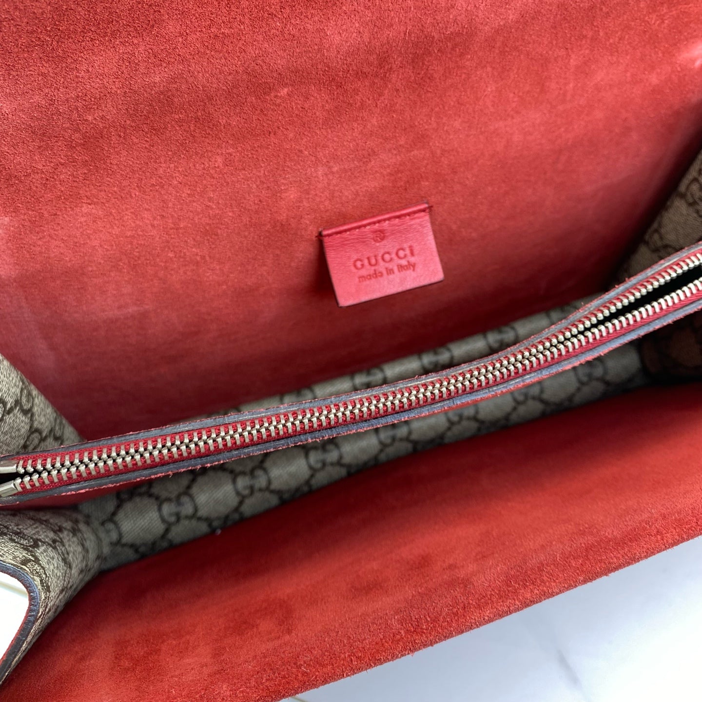 Gucci - Dionysus - GG Supreme canvas and Suede - Beige and Red - (Medium)