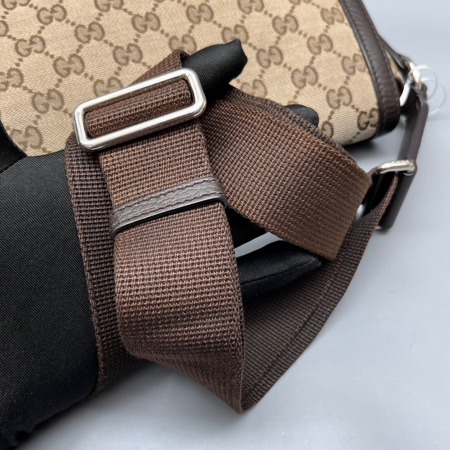 Gucci - GG Monogram Canvas Messenger Bag - Canvas and Leather - Beige and Brown - (Medium)