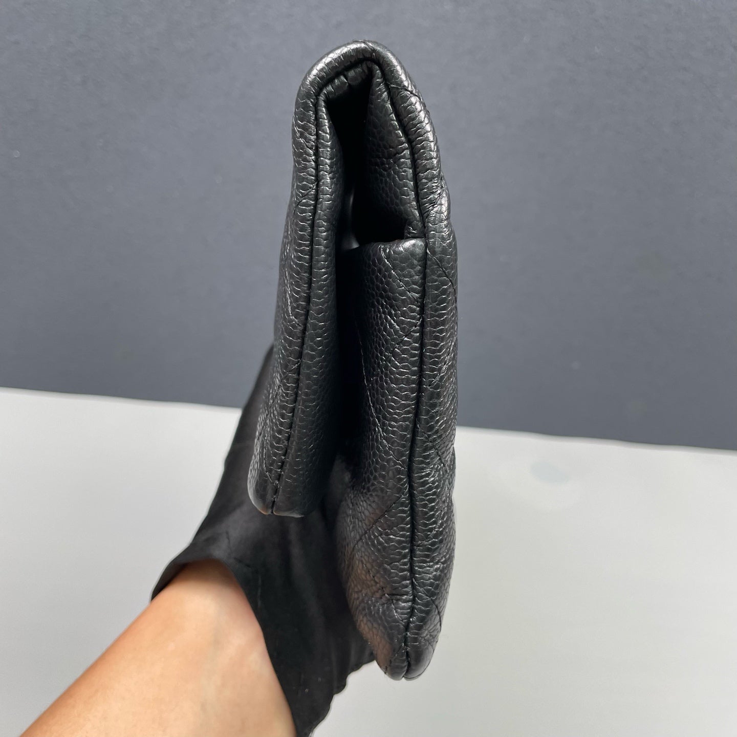 Chanel - Classic Quilted Clutch - Caviar leather - Black - (medium)