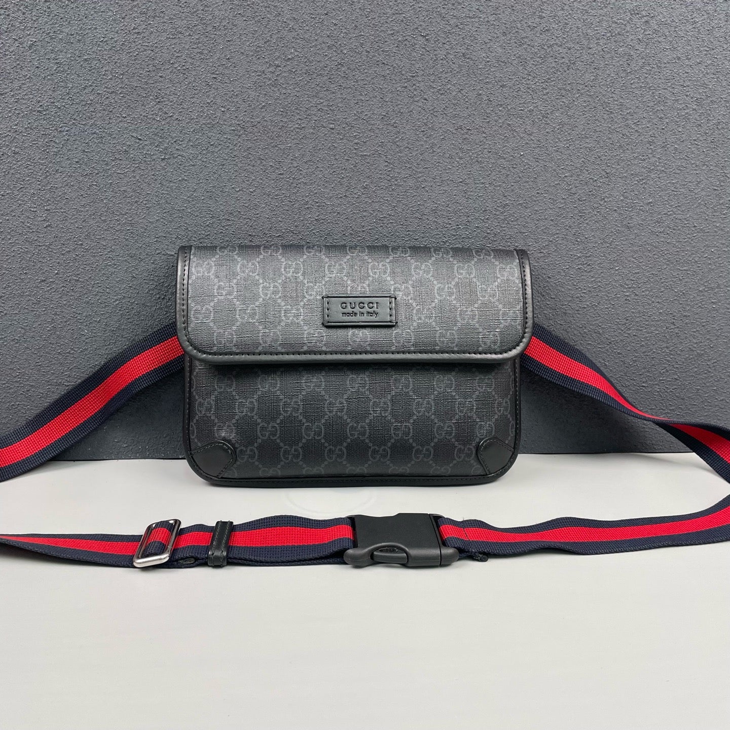 Gucci - GG Supreme Belt Bag - Coated canvas with leather trim - Black - (small)