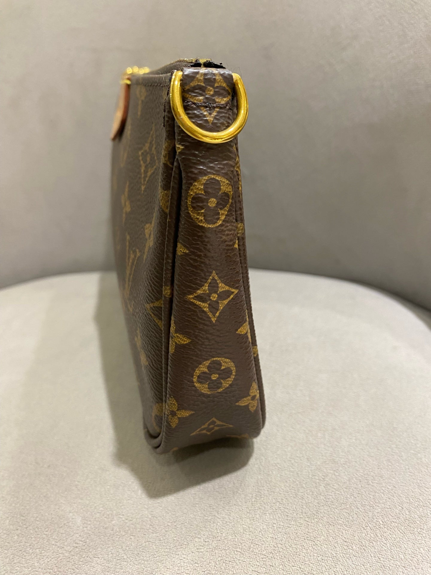 Louis Vuitton - Multi Pochette Accessoires - Monogram coated canvas with natural cowhide leather trim and fabric strap - Brown and Green - (medium)
